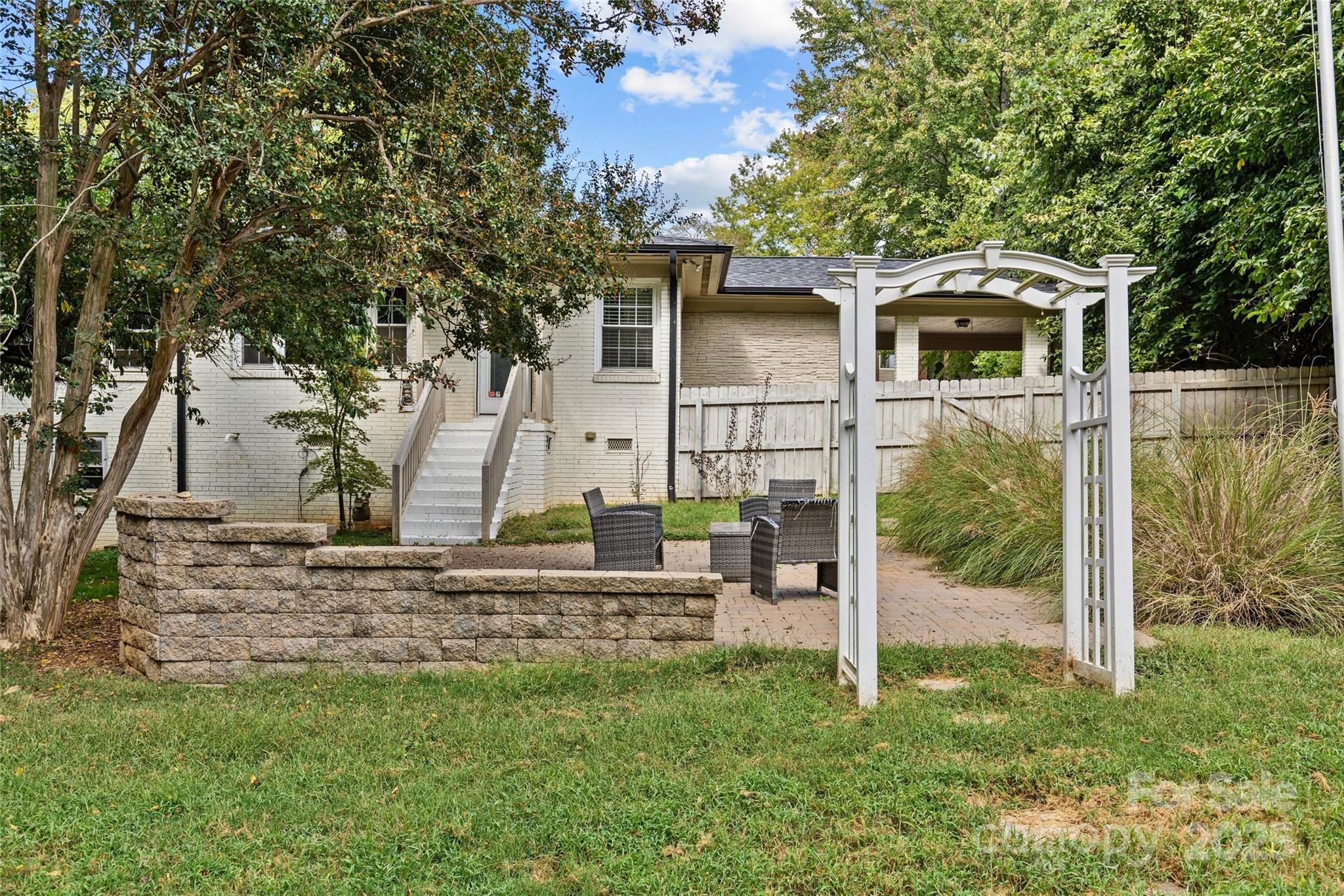 2538 Arnold Drive