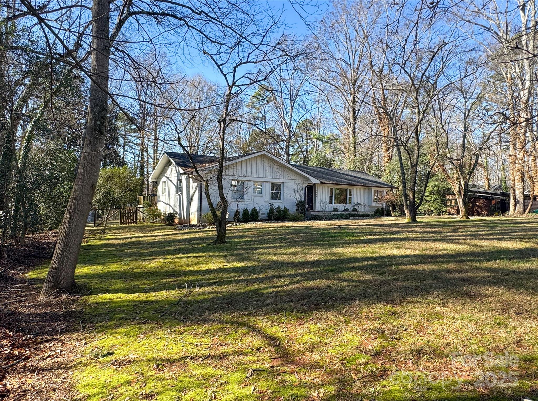 4640 Town and Country Drive