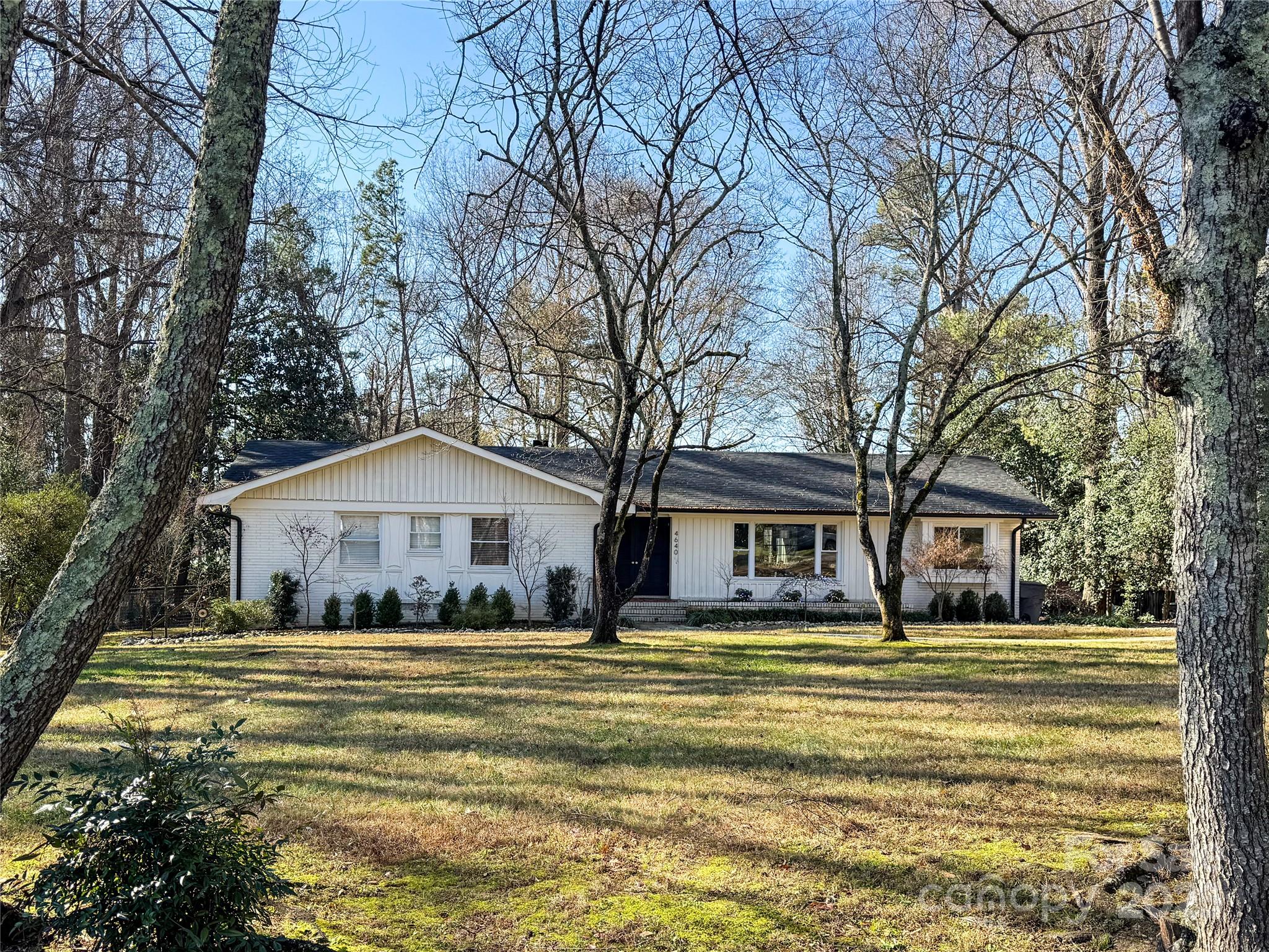 4640 Town and Country Drive