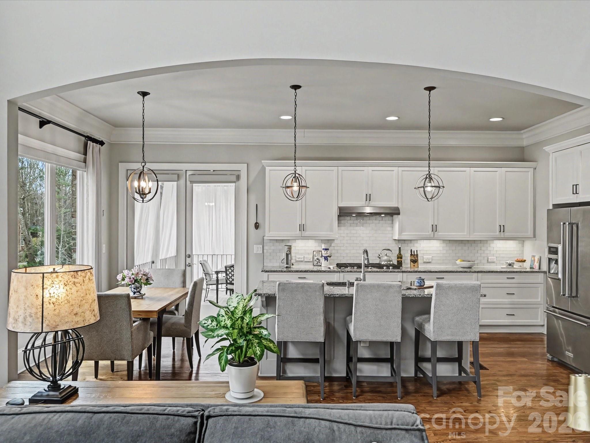 9829 Genevieve Court