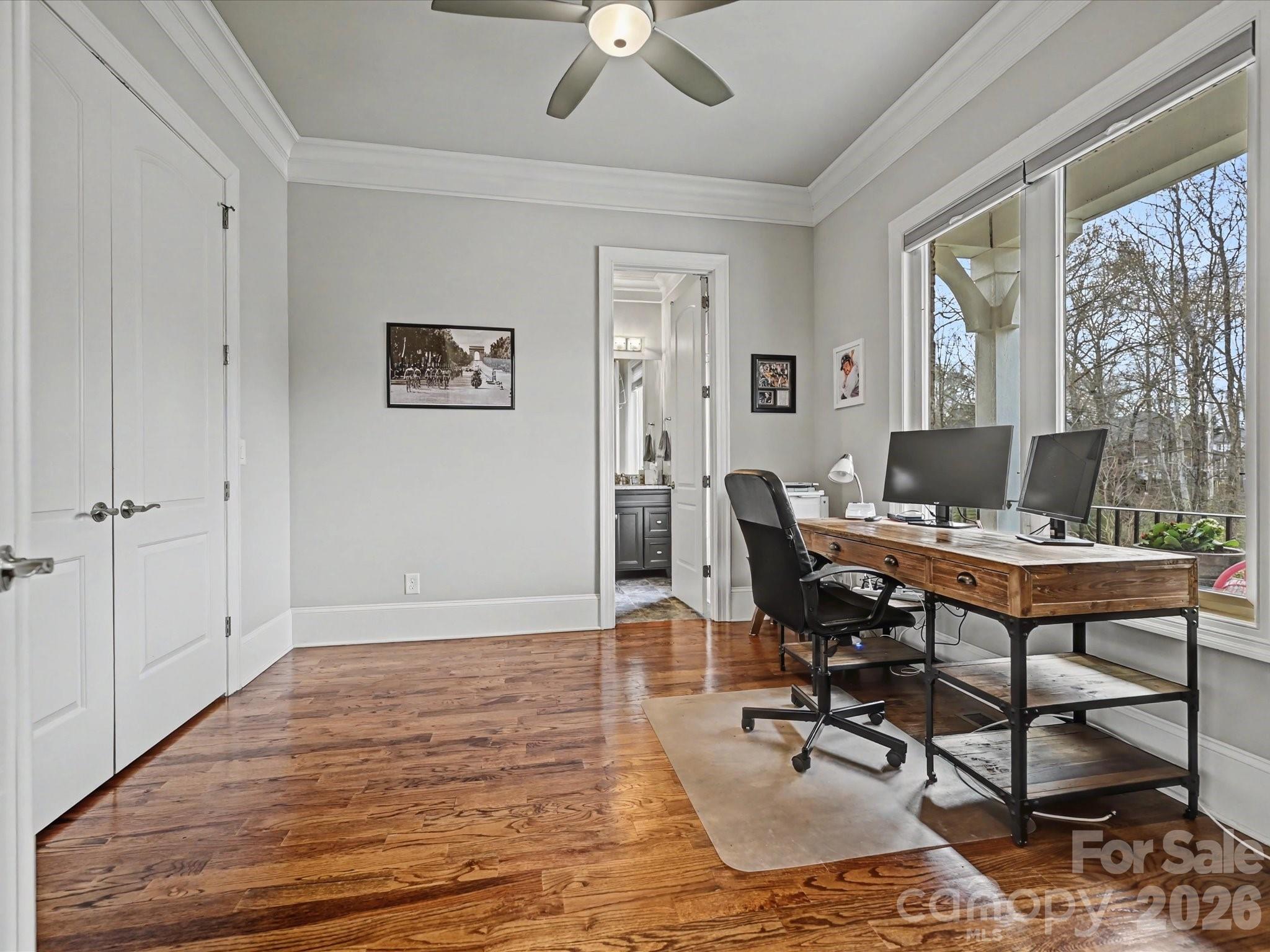 9829 Genevieve Court