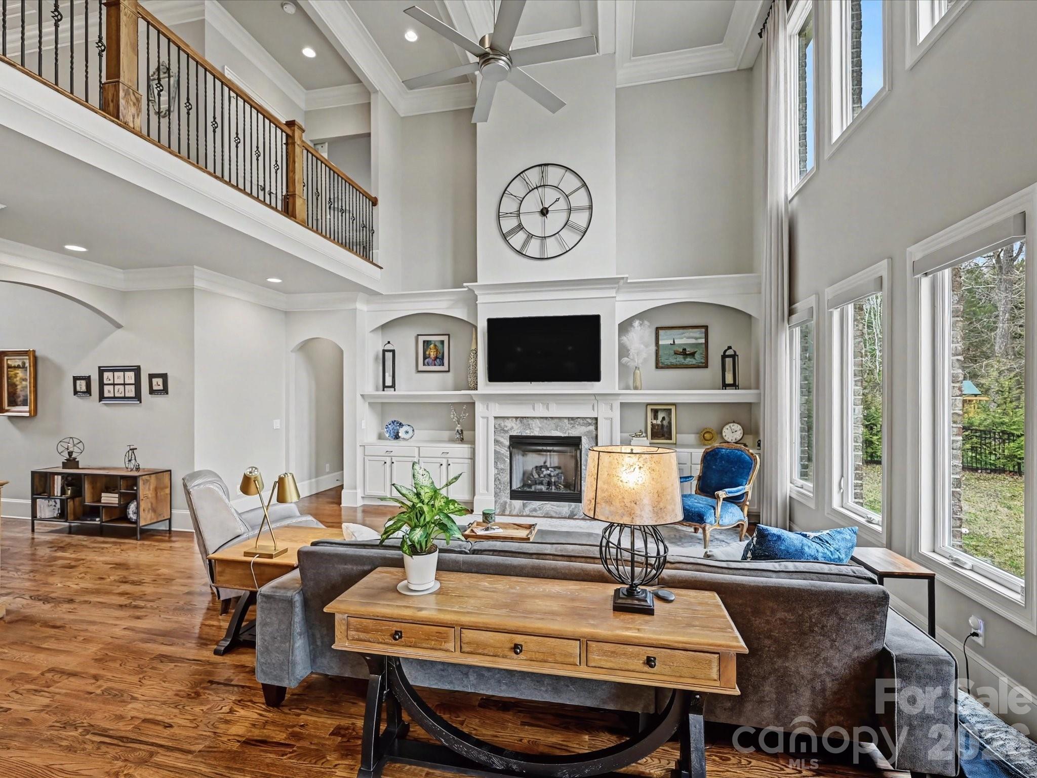 9829 Genevieve Court