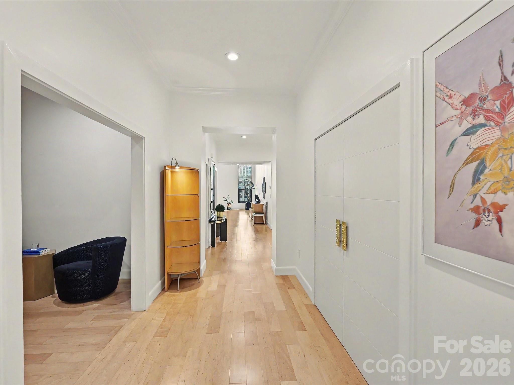127 N Tryon Street Unit: 509.510