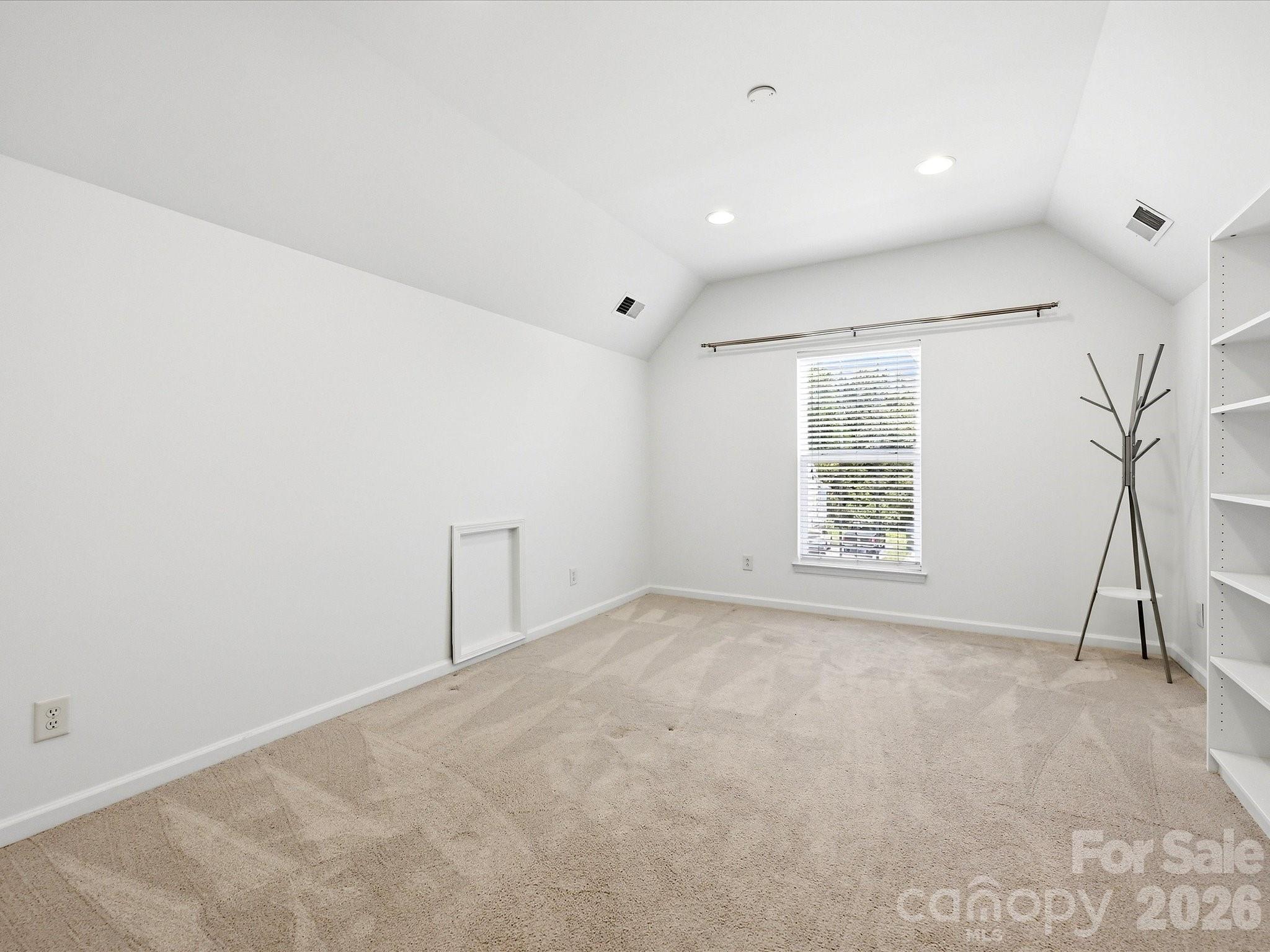 6609 Augustine Way Unit: 75
