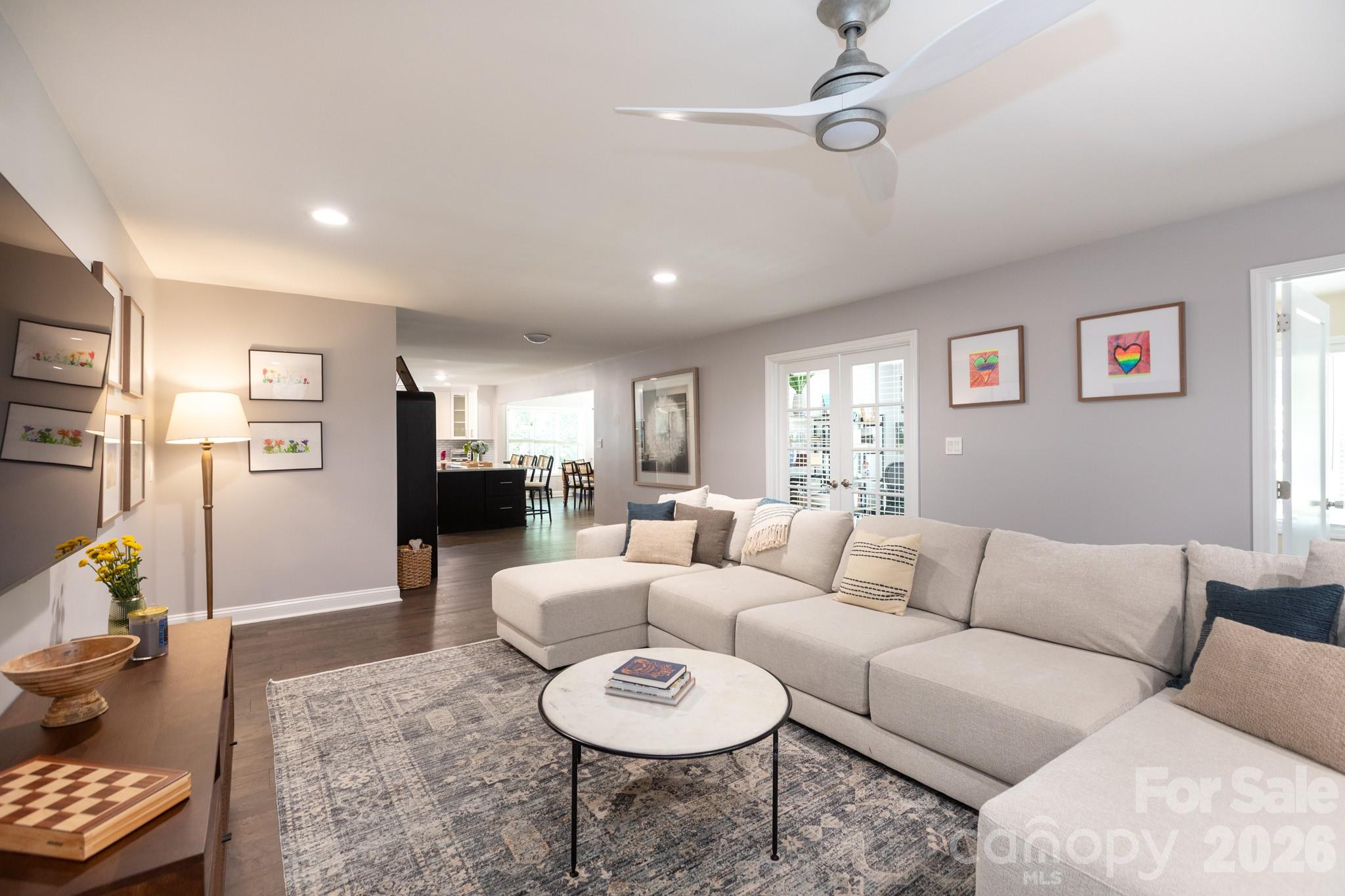 3011 Lauren Glen Road