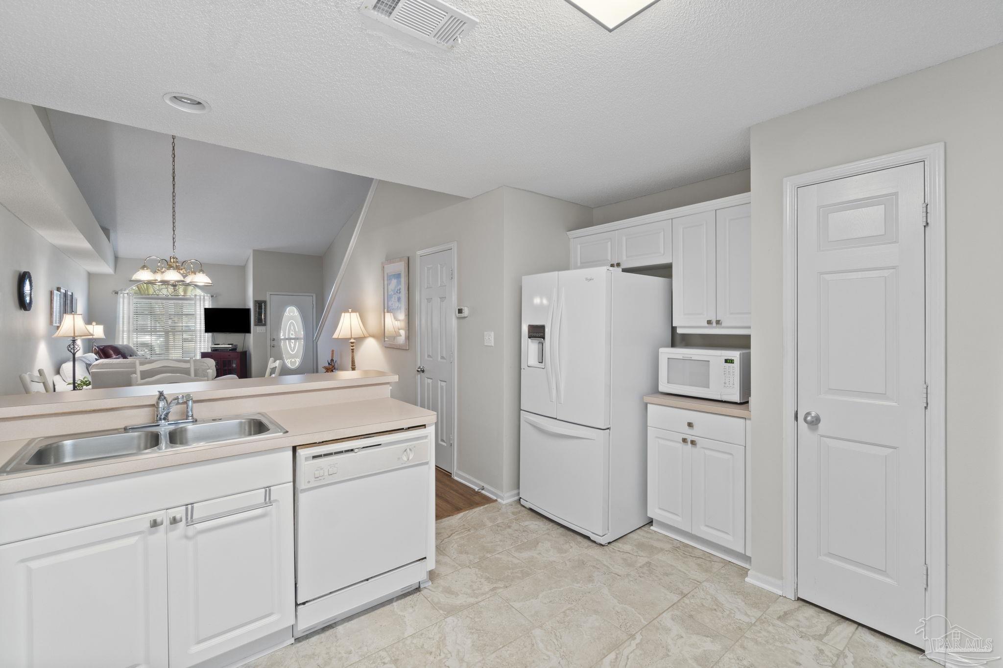 1454 Tiger Lake Dr