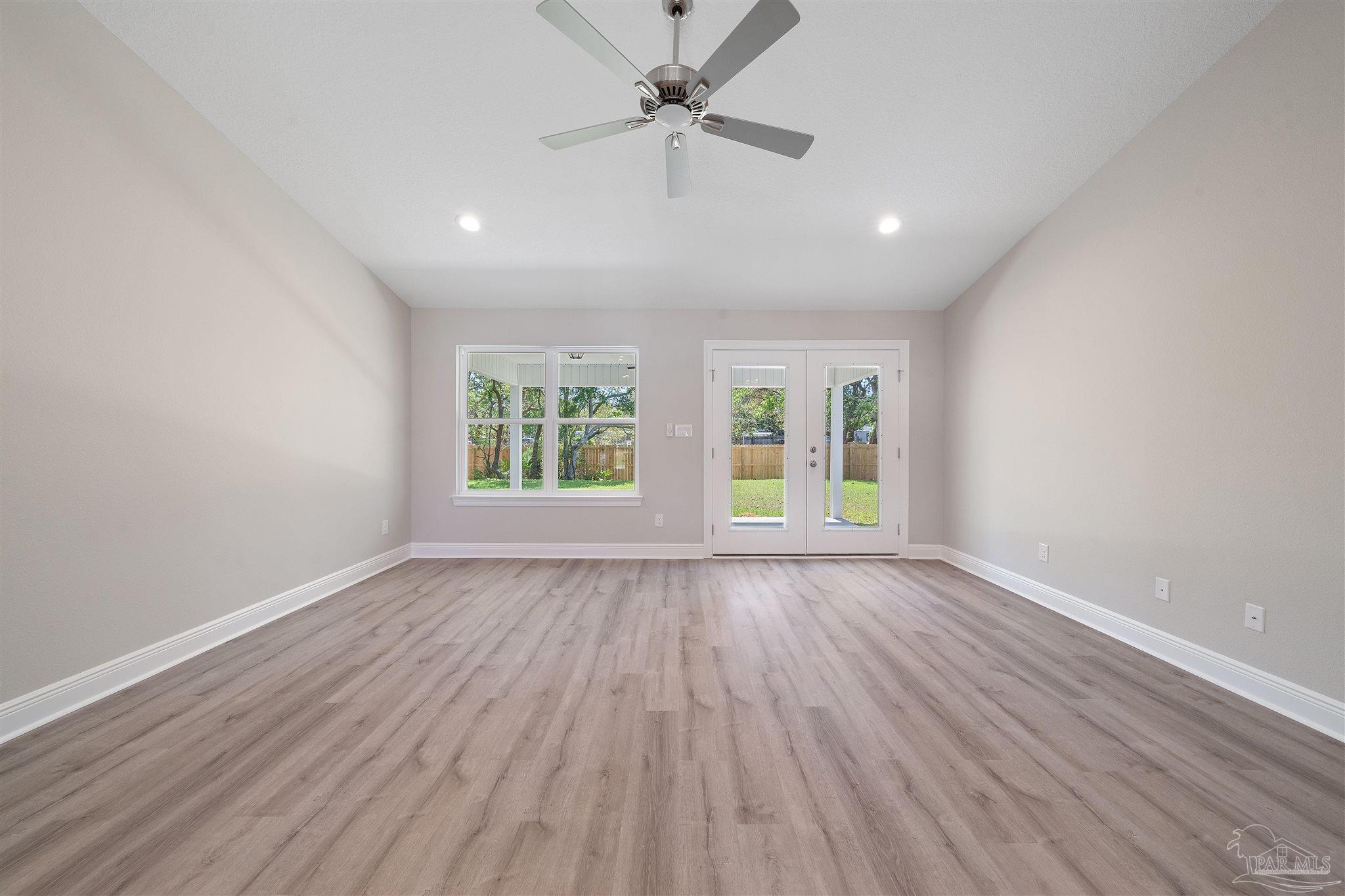 5809 Government Dr