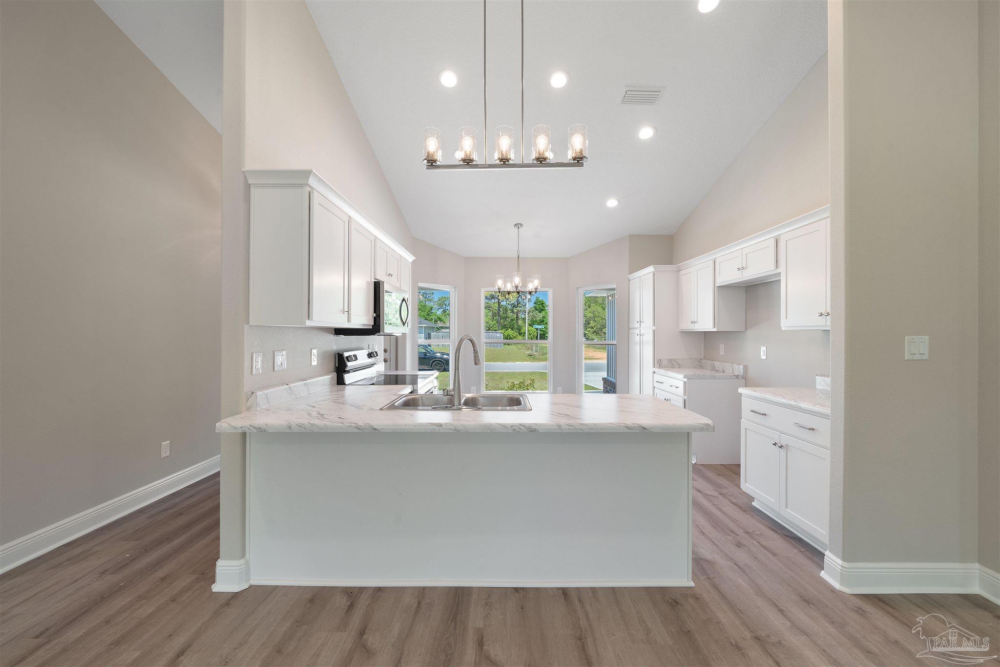 5809 Government Dr