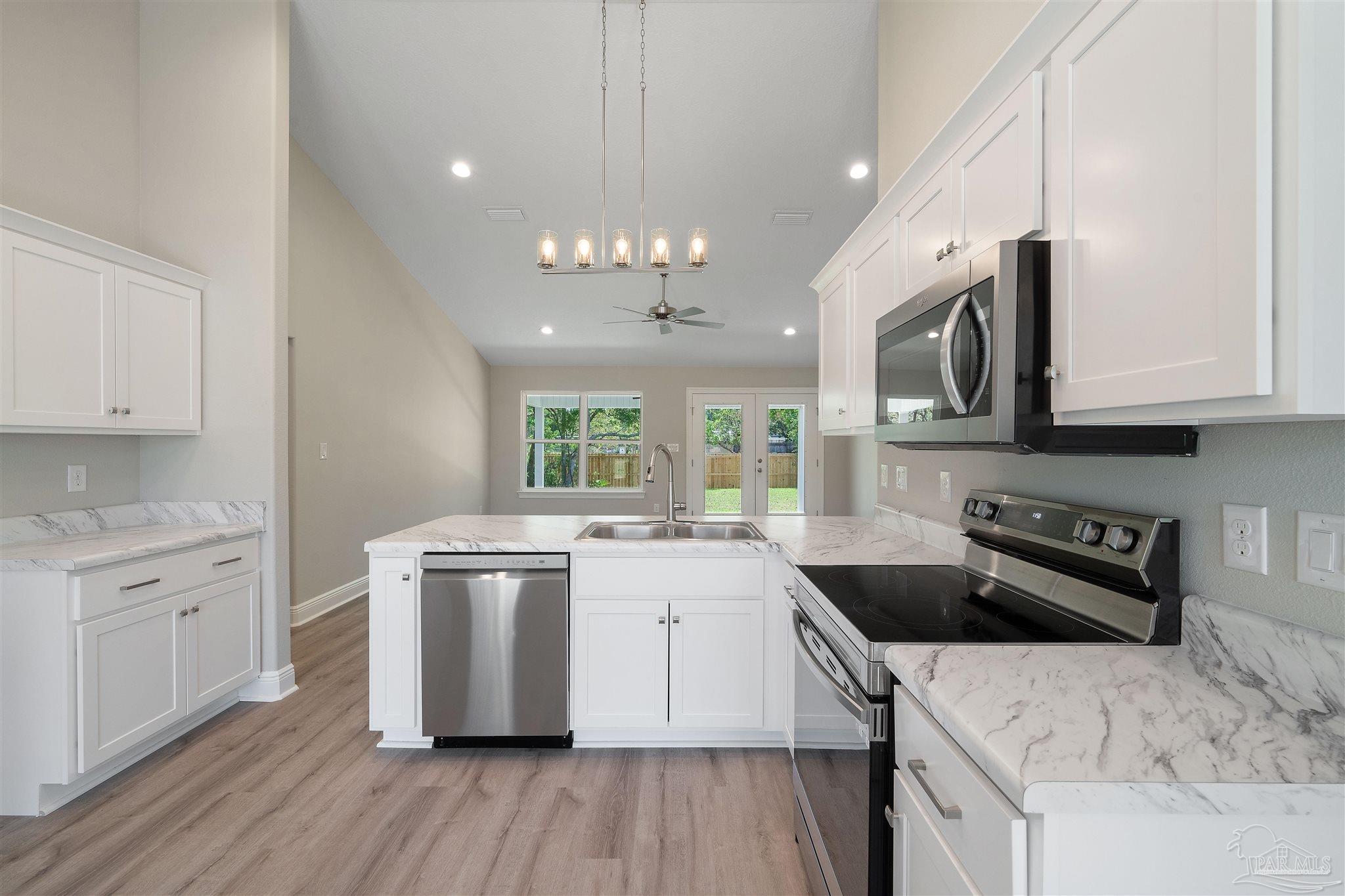5809 Government Dr