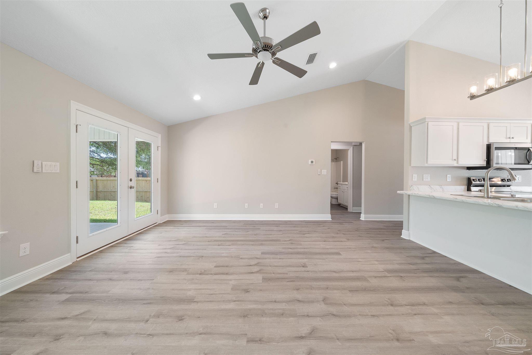 5809 Government Dr