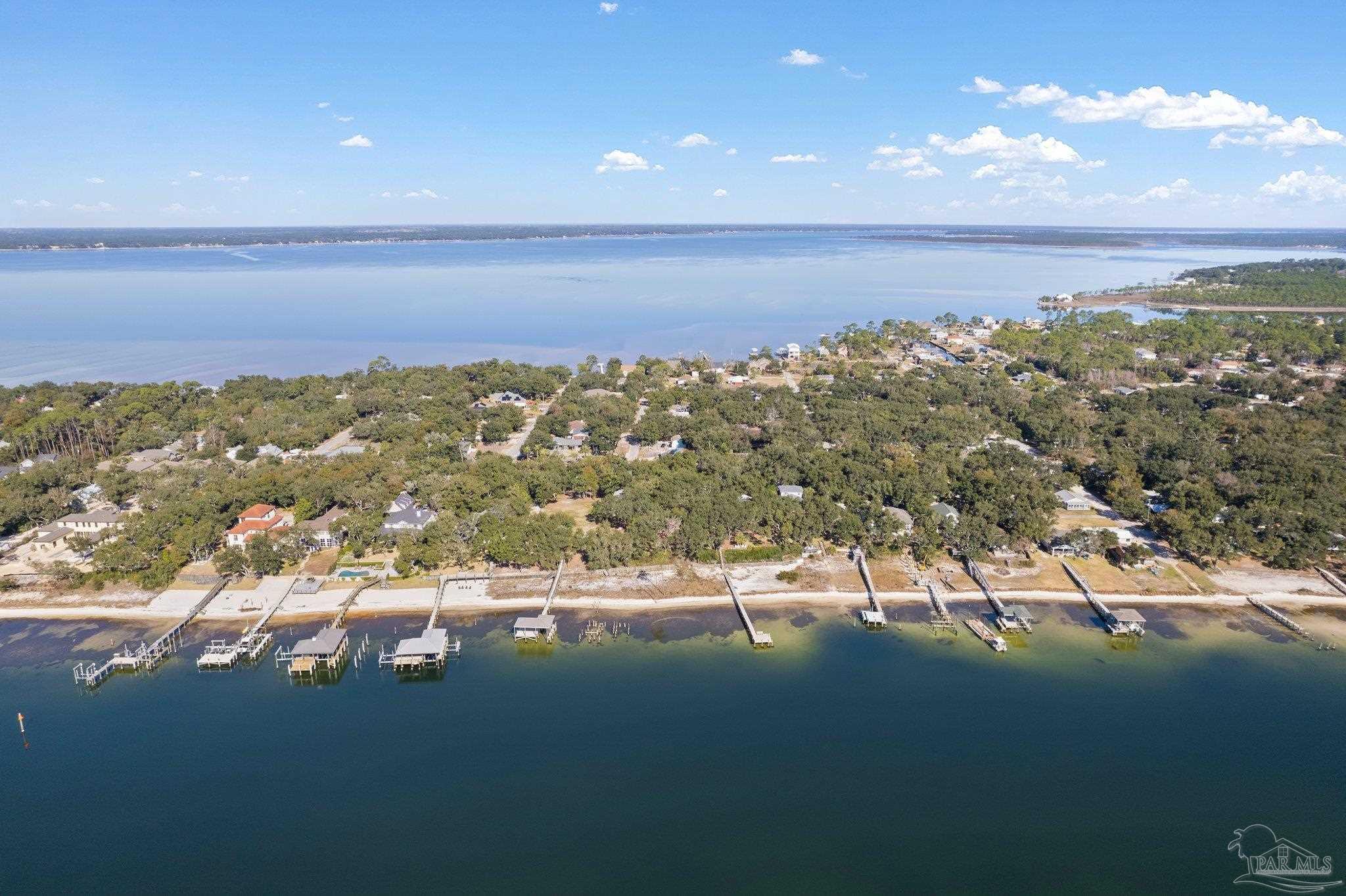 14395 Innerarity Pt Rd