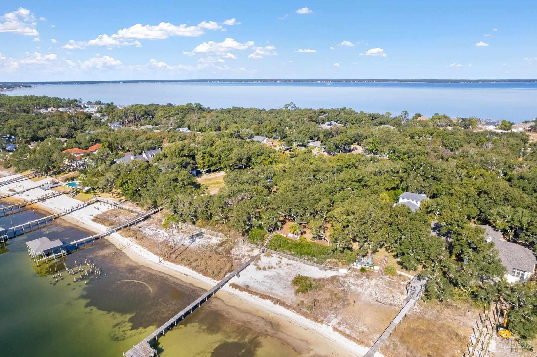 14395 Innerarity Pt Rd