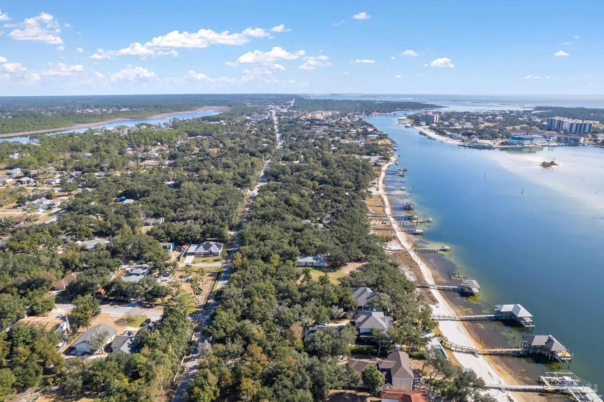 14395 Innerarity Pt Rd