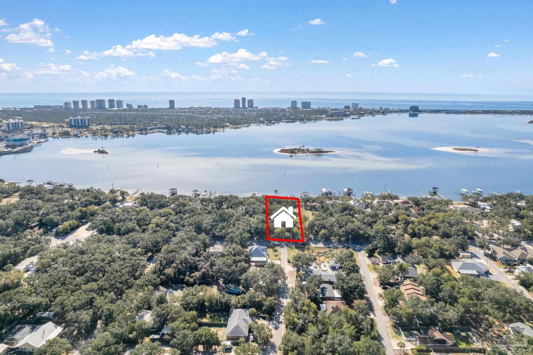 14395 Innerarity Pt Rd