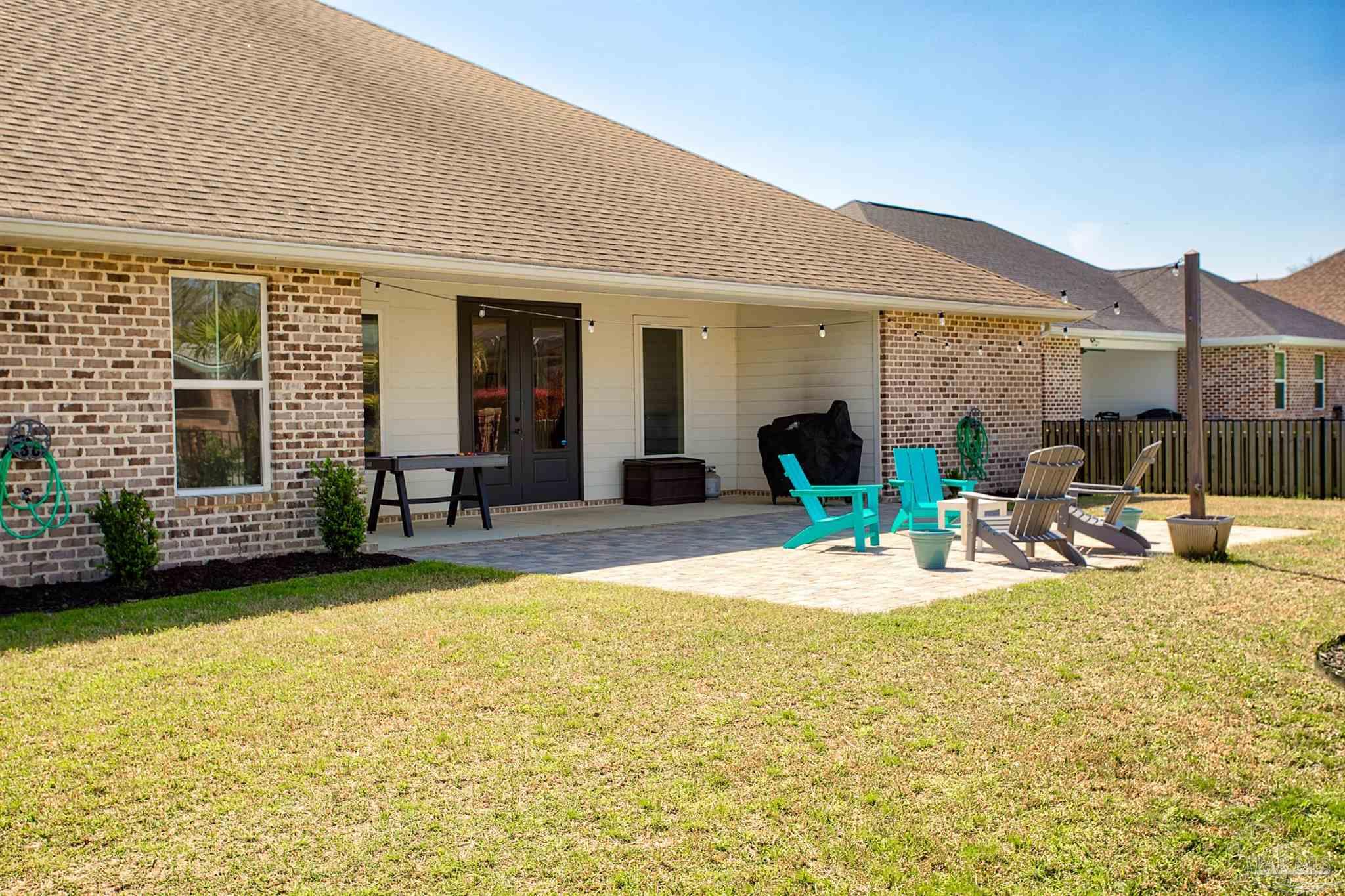 5387 Southlake Dr