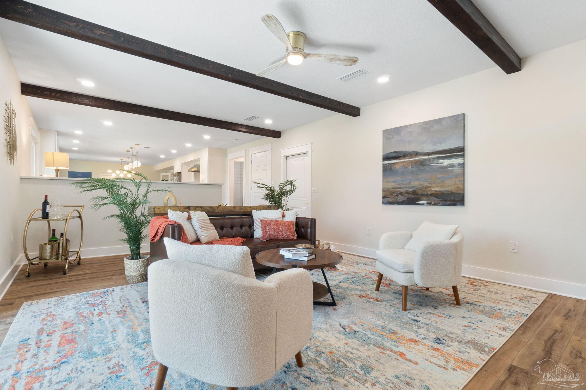 100 Holmes Dr