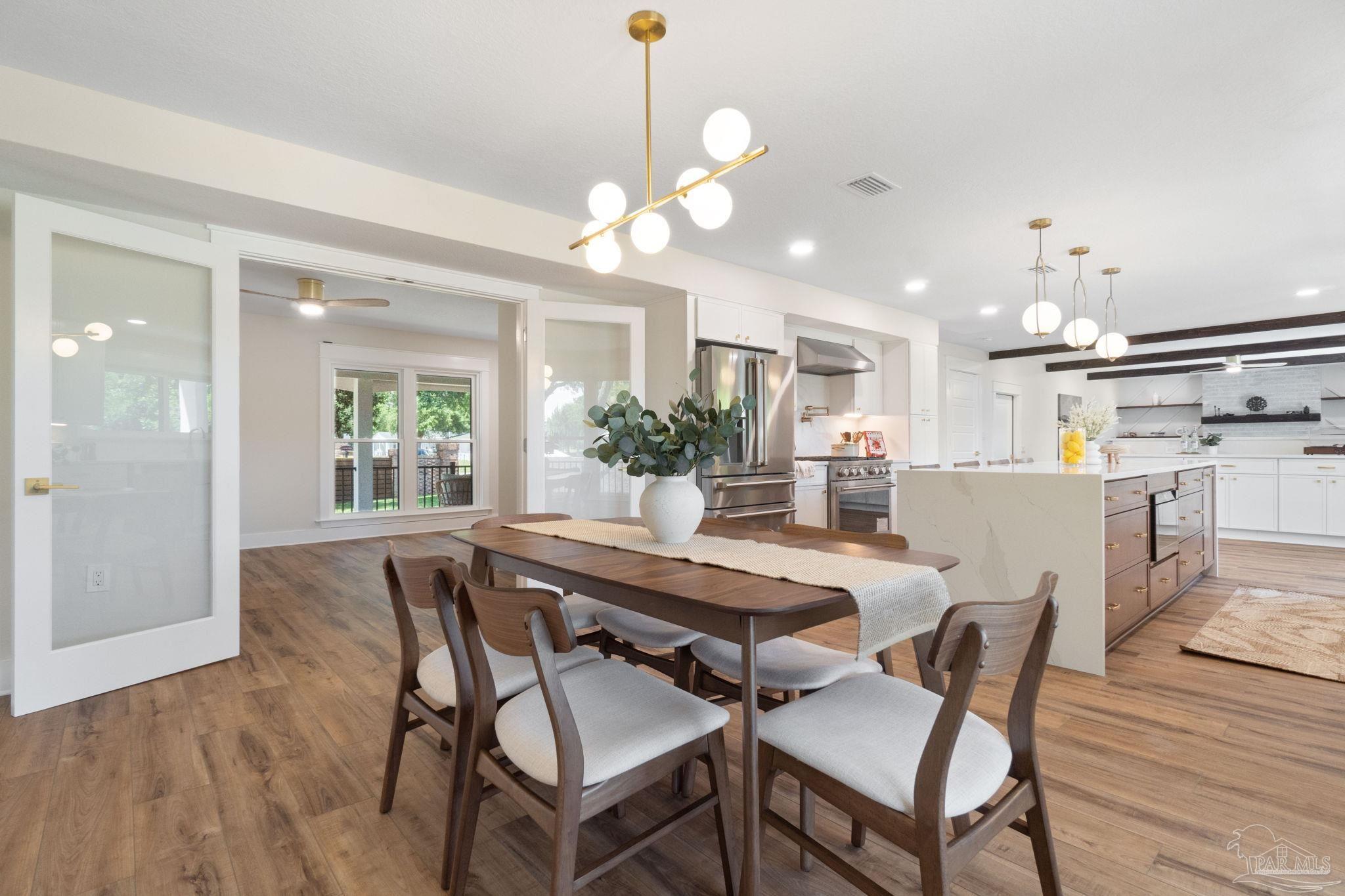 100 Holmes Dr