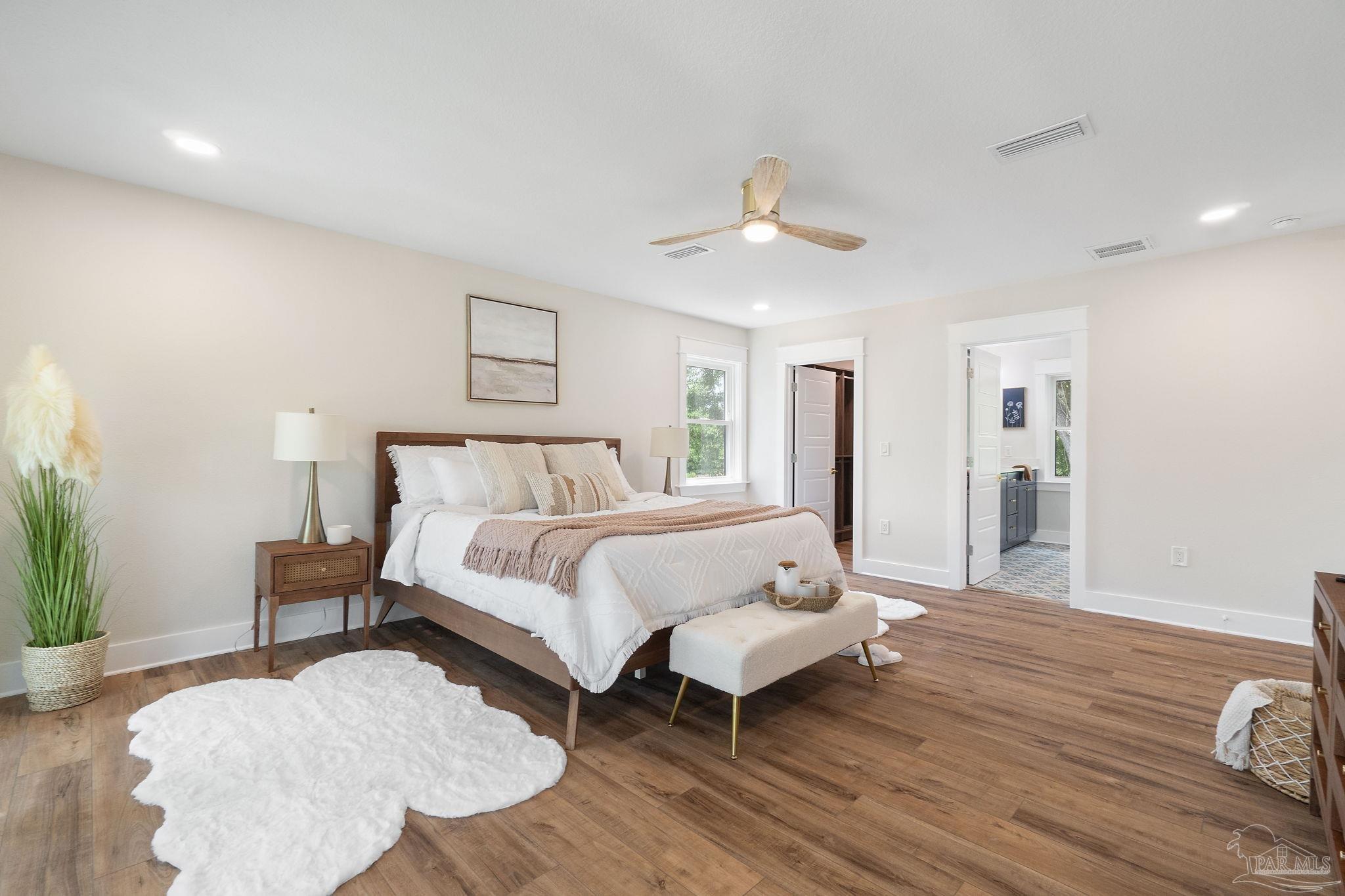 100 Holmes Dr