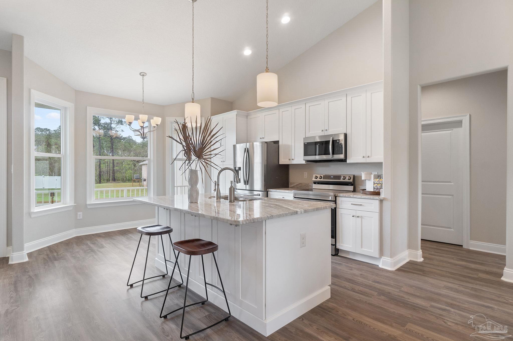 1608 Ponderosa Dr