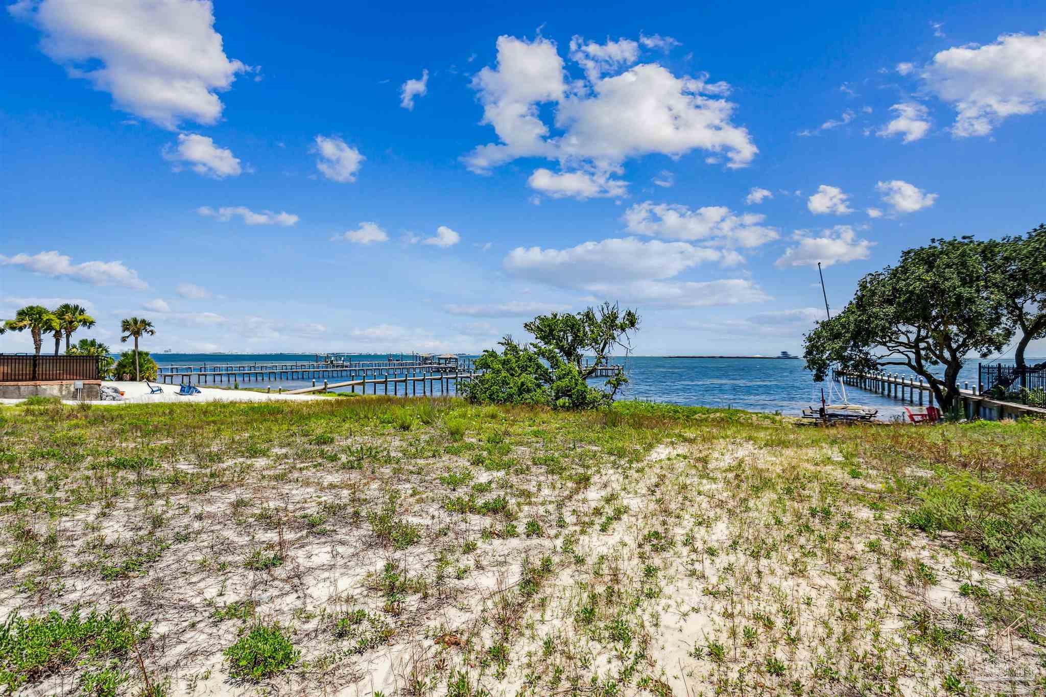 5.A Winding Shore Dr