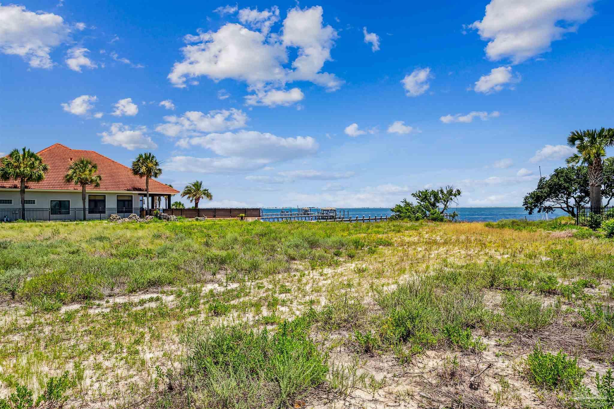 5.A Winding Shore Dr