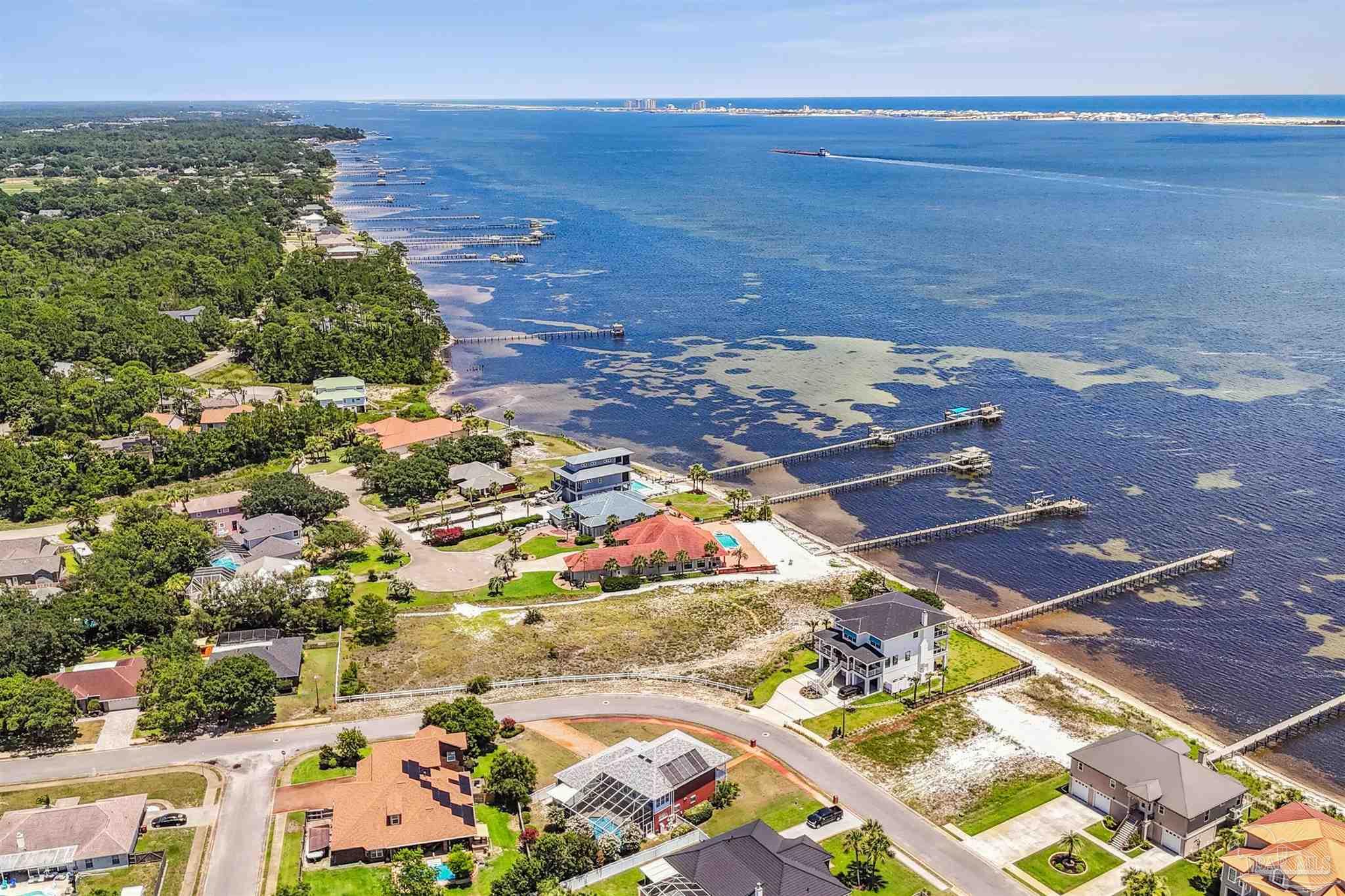 5.A Winding Shore Dr