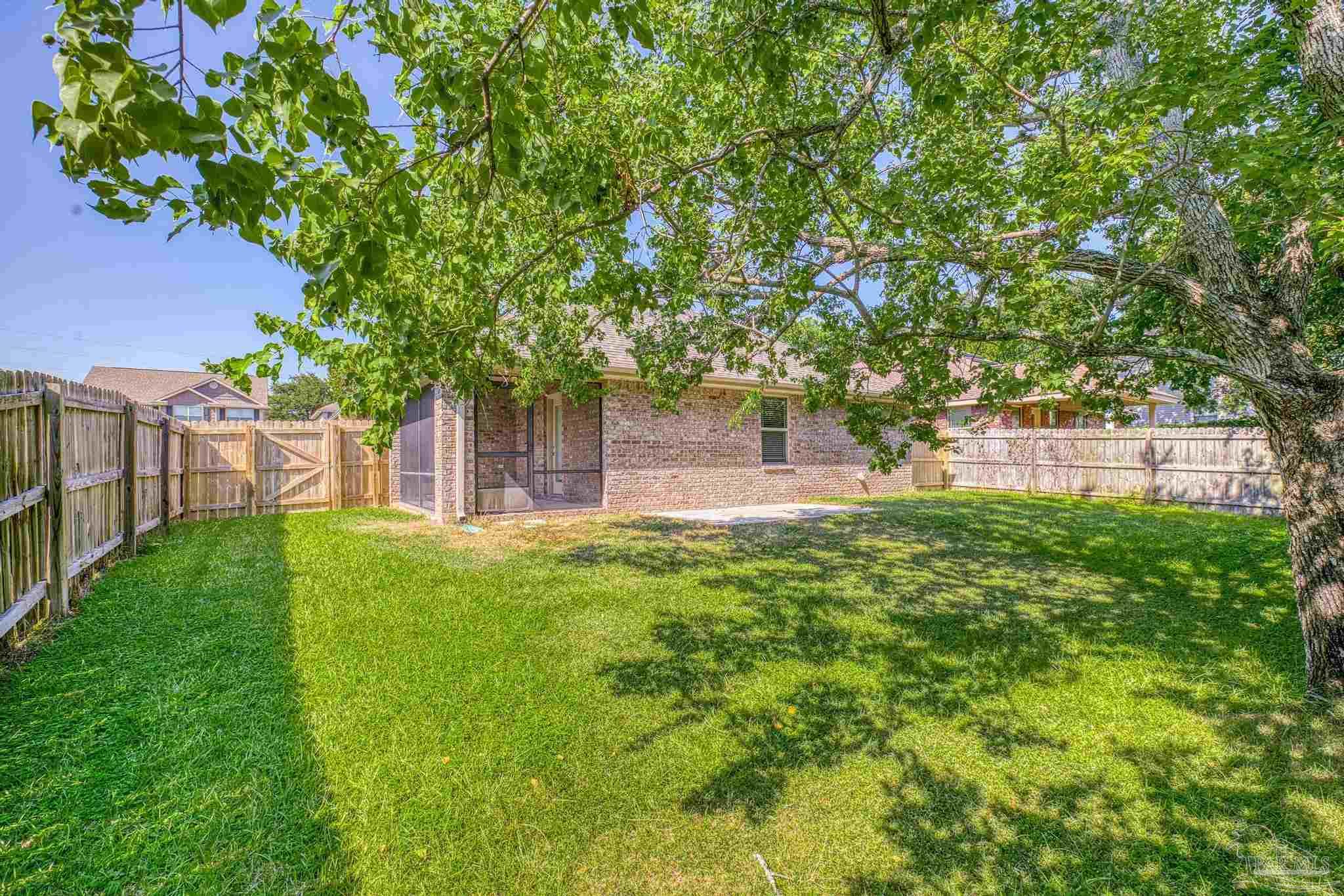 3025 Enclave Ct