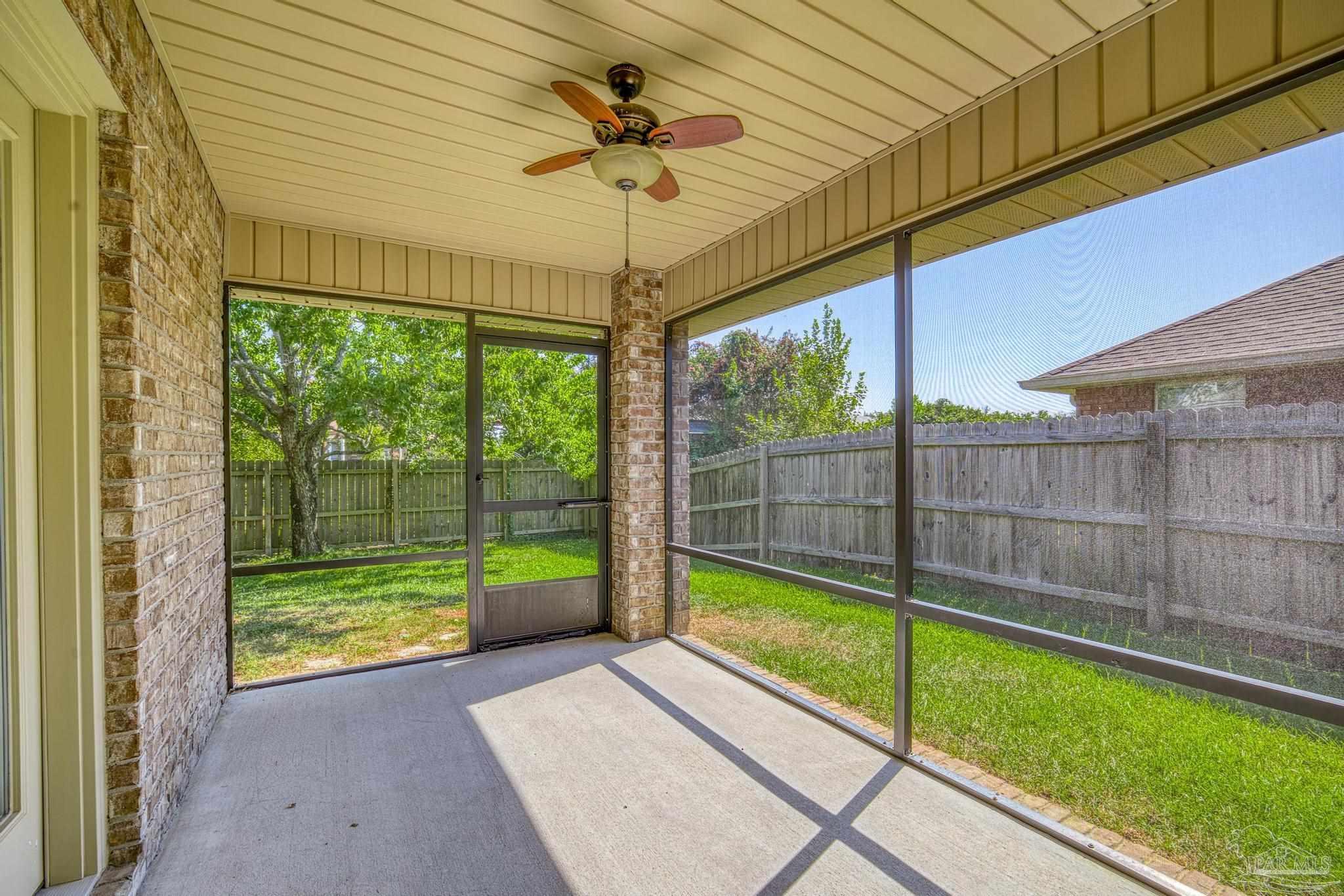 3025 Enclave Ct