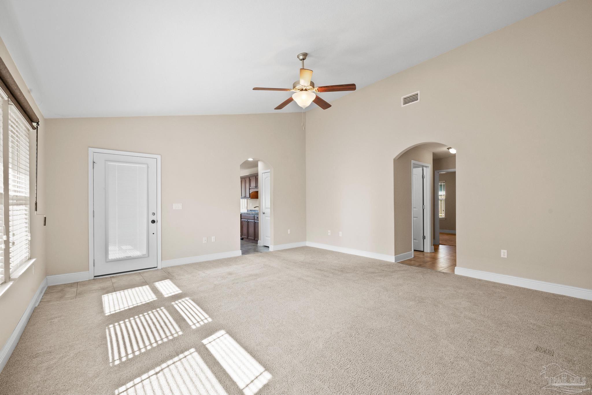3025 Enclave Ct