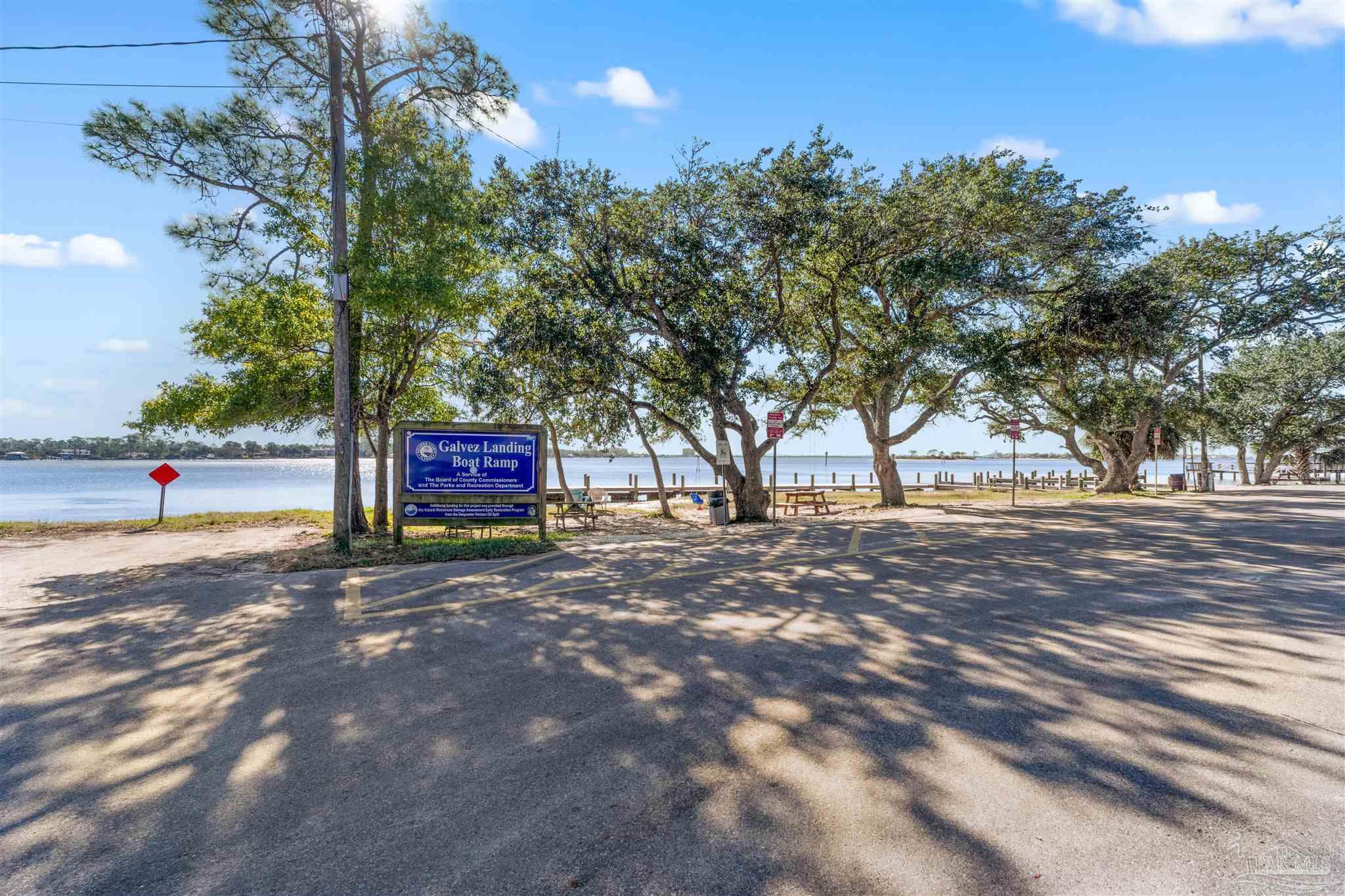 5631 Bob-O-Link Rd