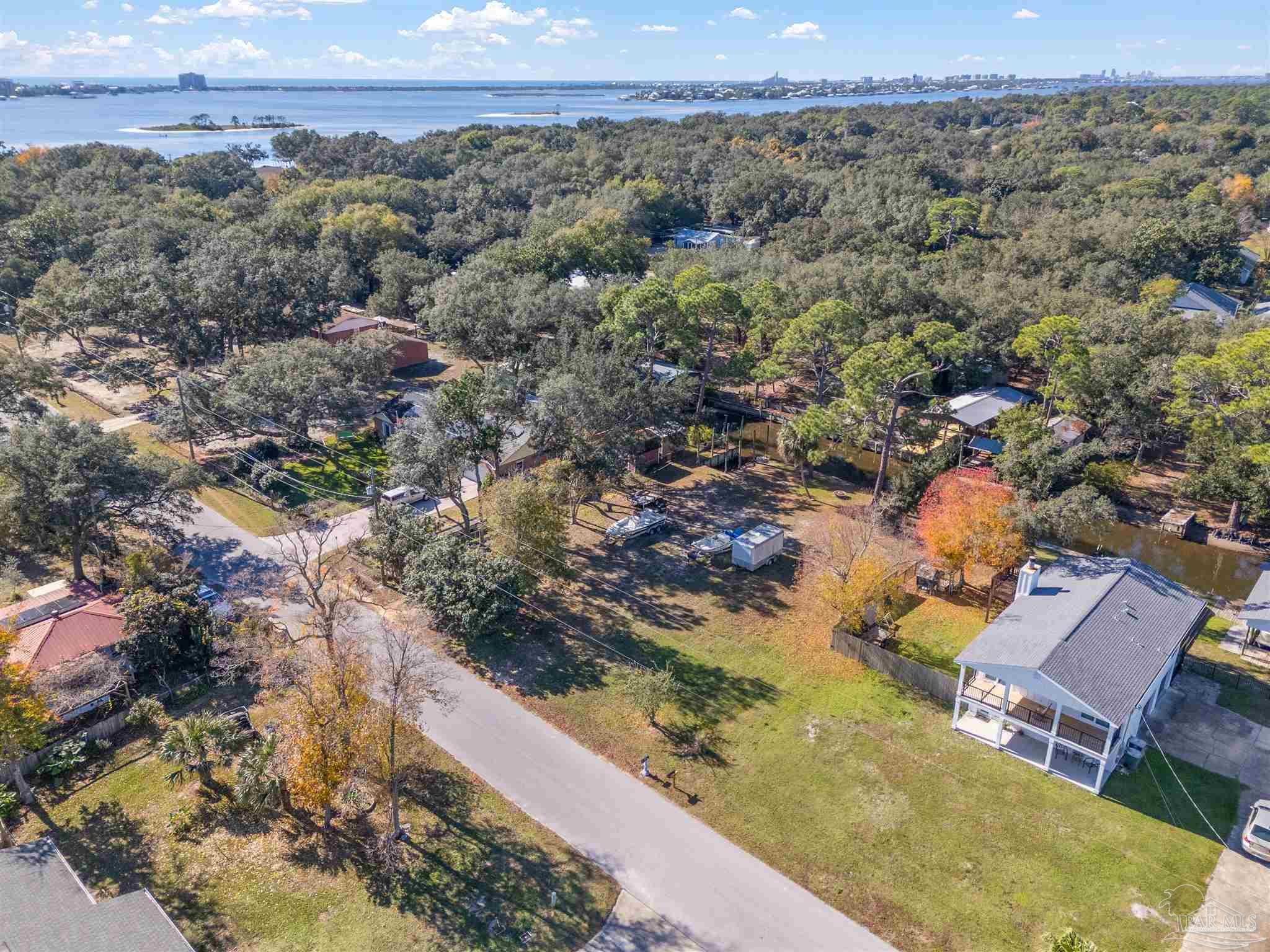 5631 Bob-O-Link Rd