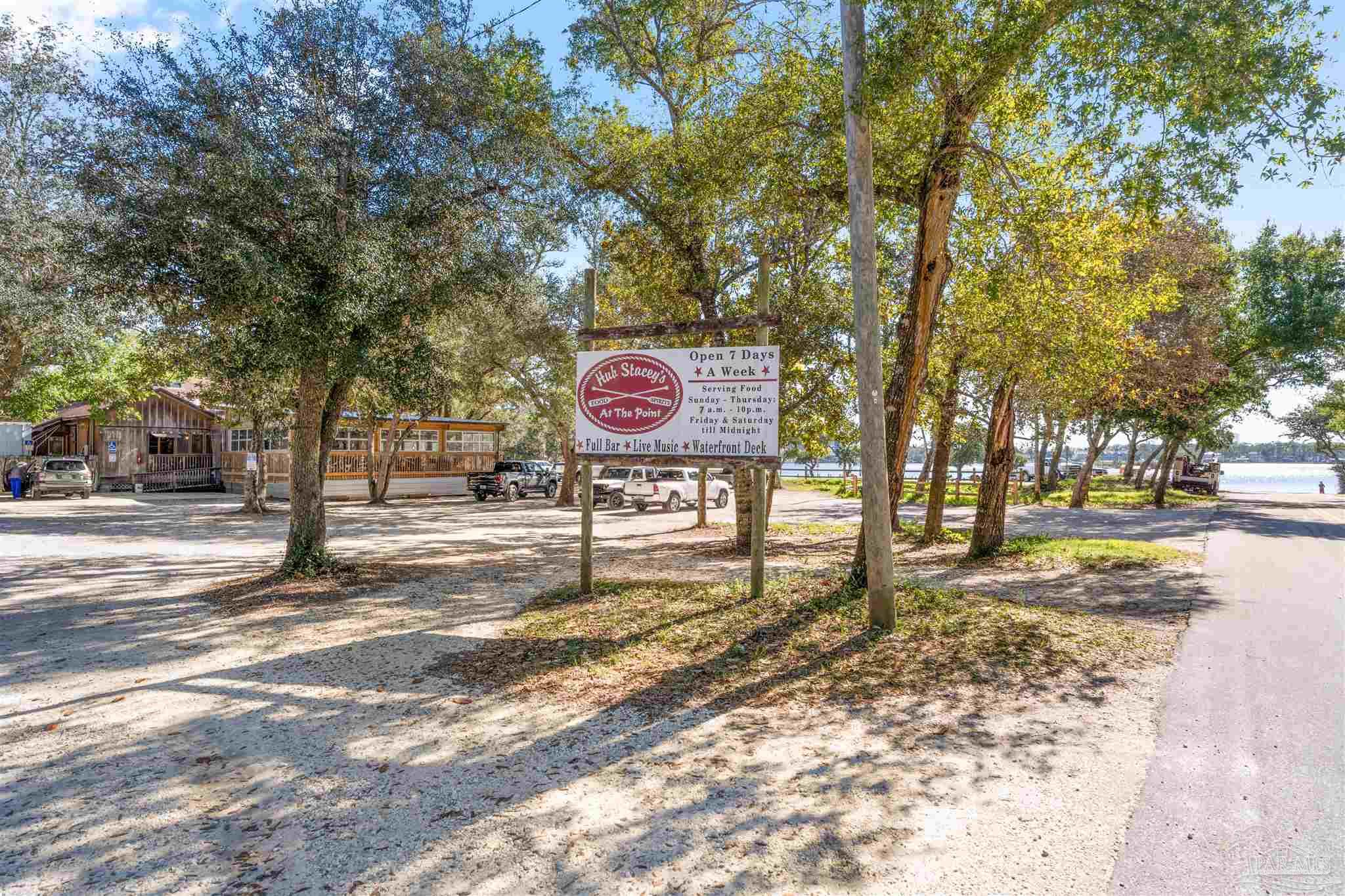 5631 Bob-O-Link Rd