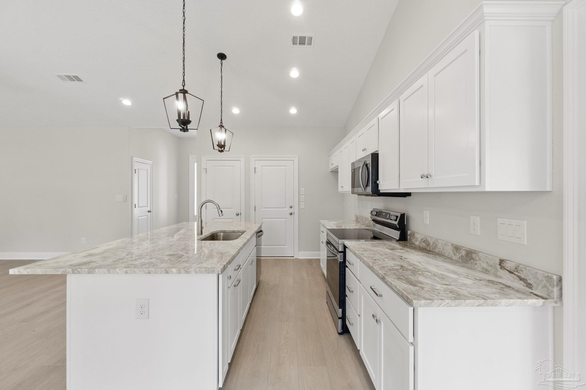 4378 Carol Ct