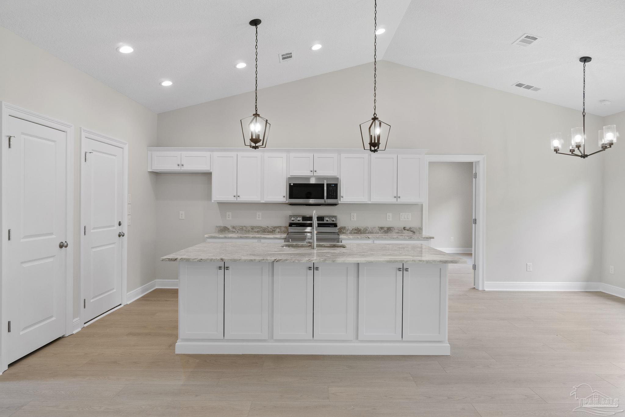 4378 Carol Ct