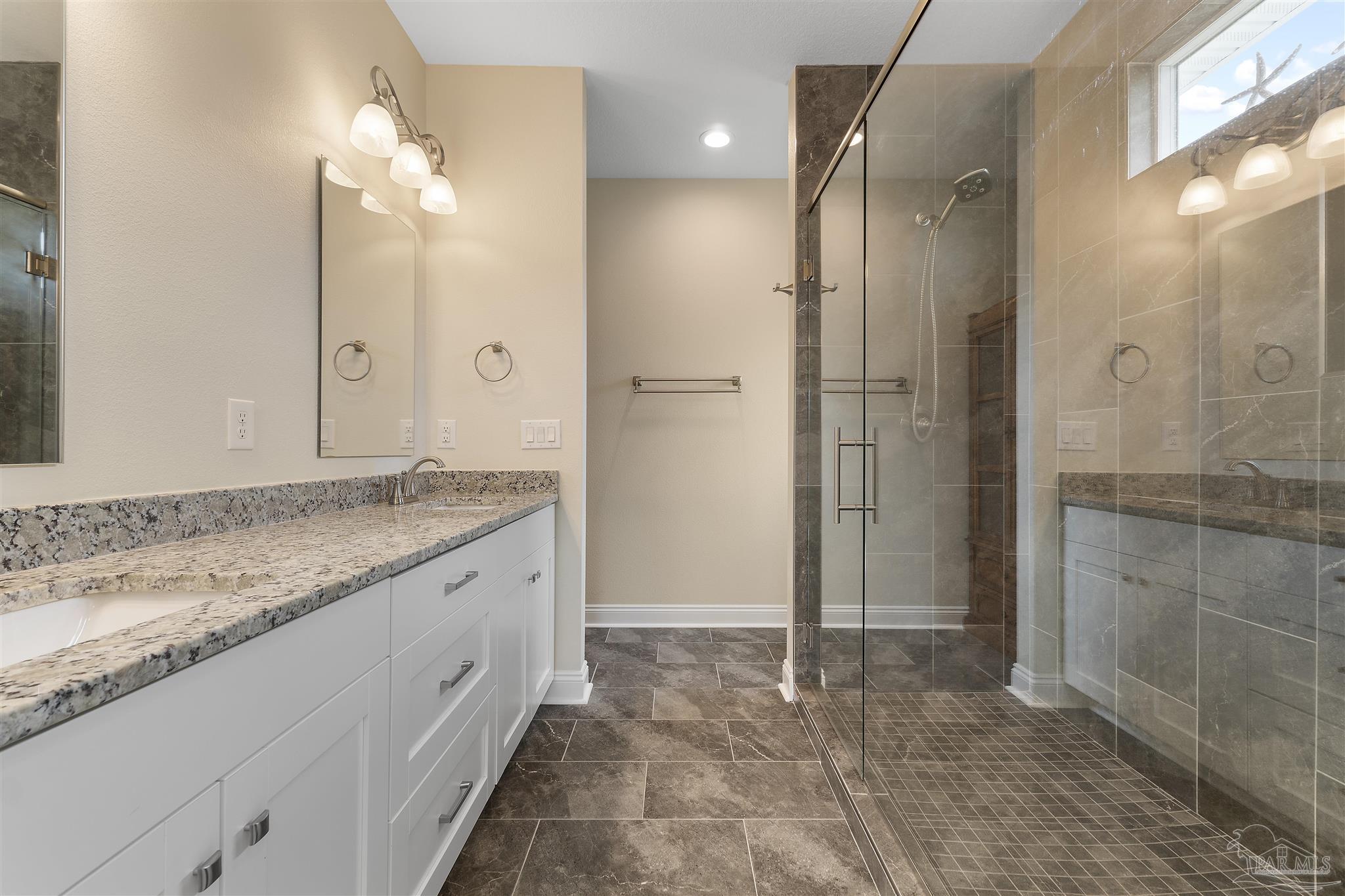 4345 Jaetin Ct