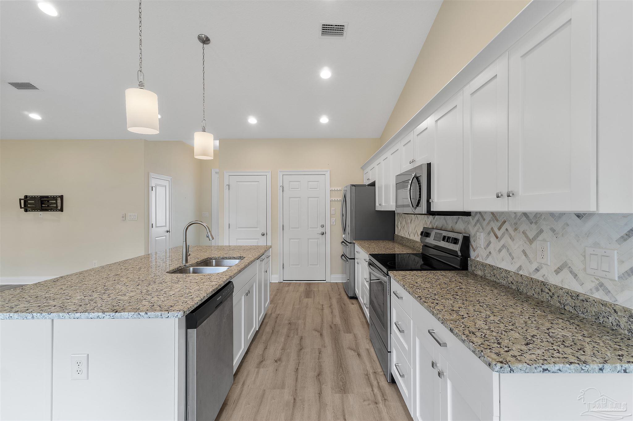 4345 Jaetin Ct