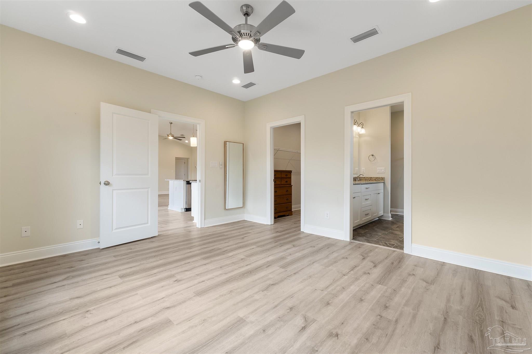 4345 Jaetin Ct
