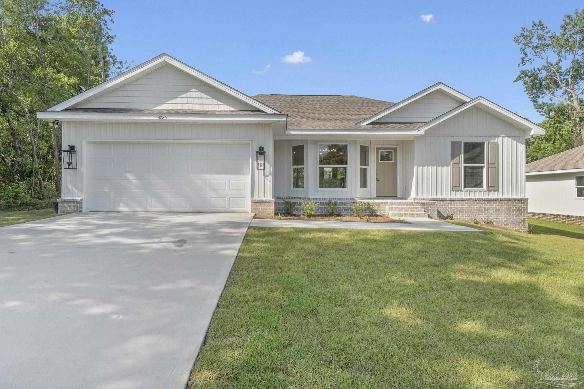 3725 Martin St
