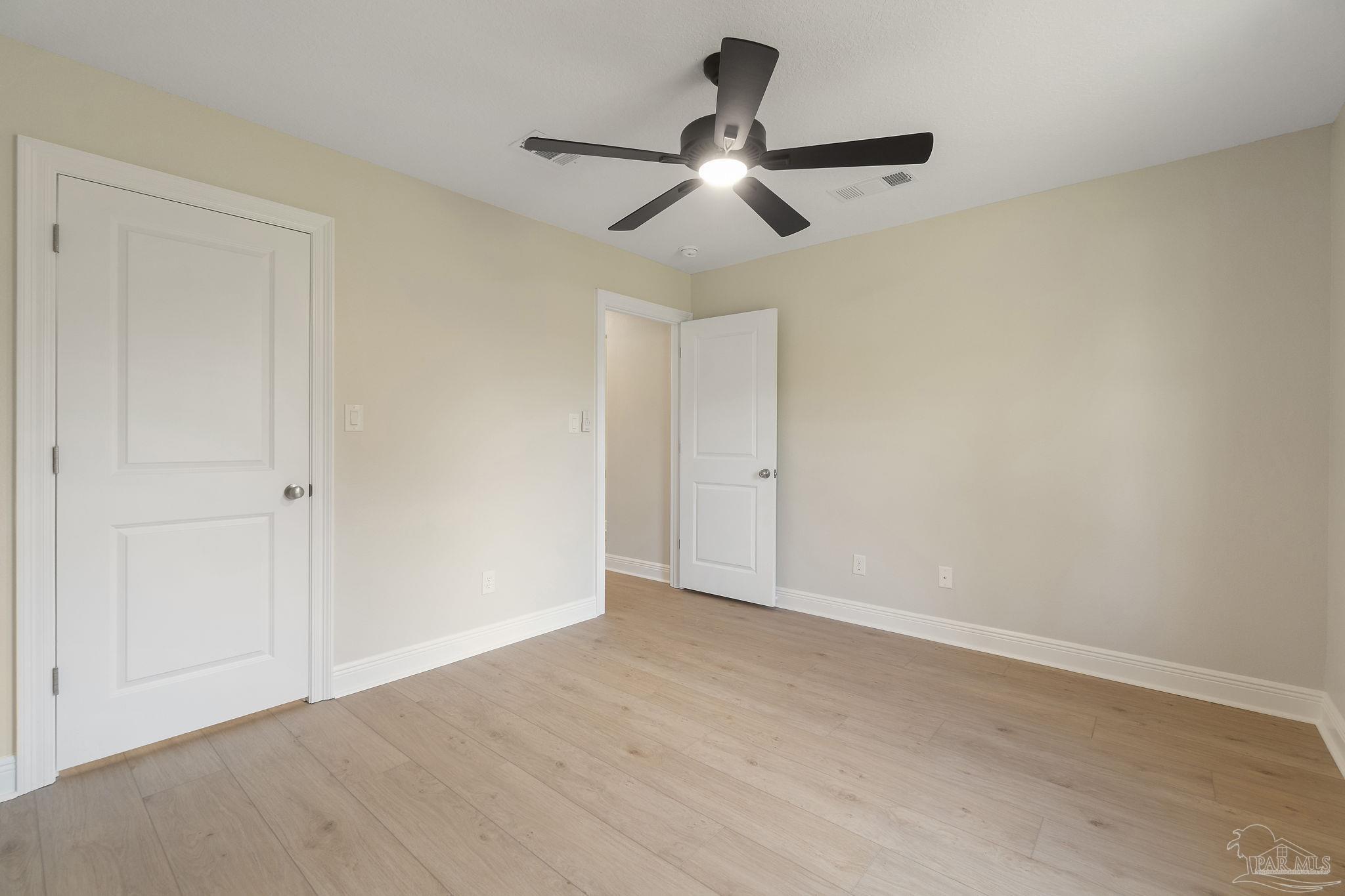 3725 Martin St