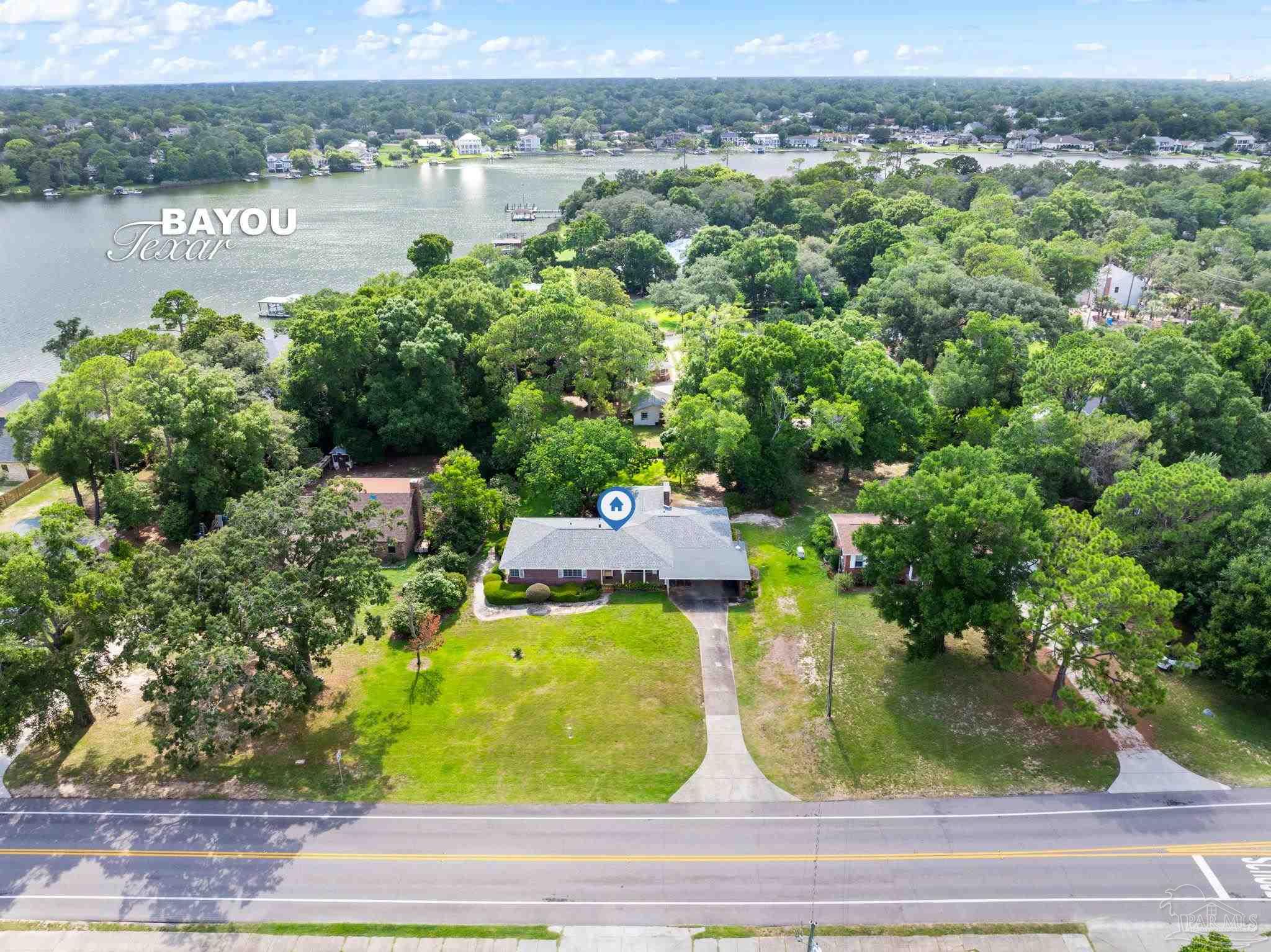 1611 Bayou Blvd