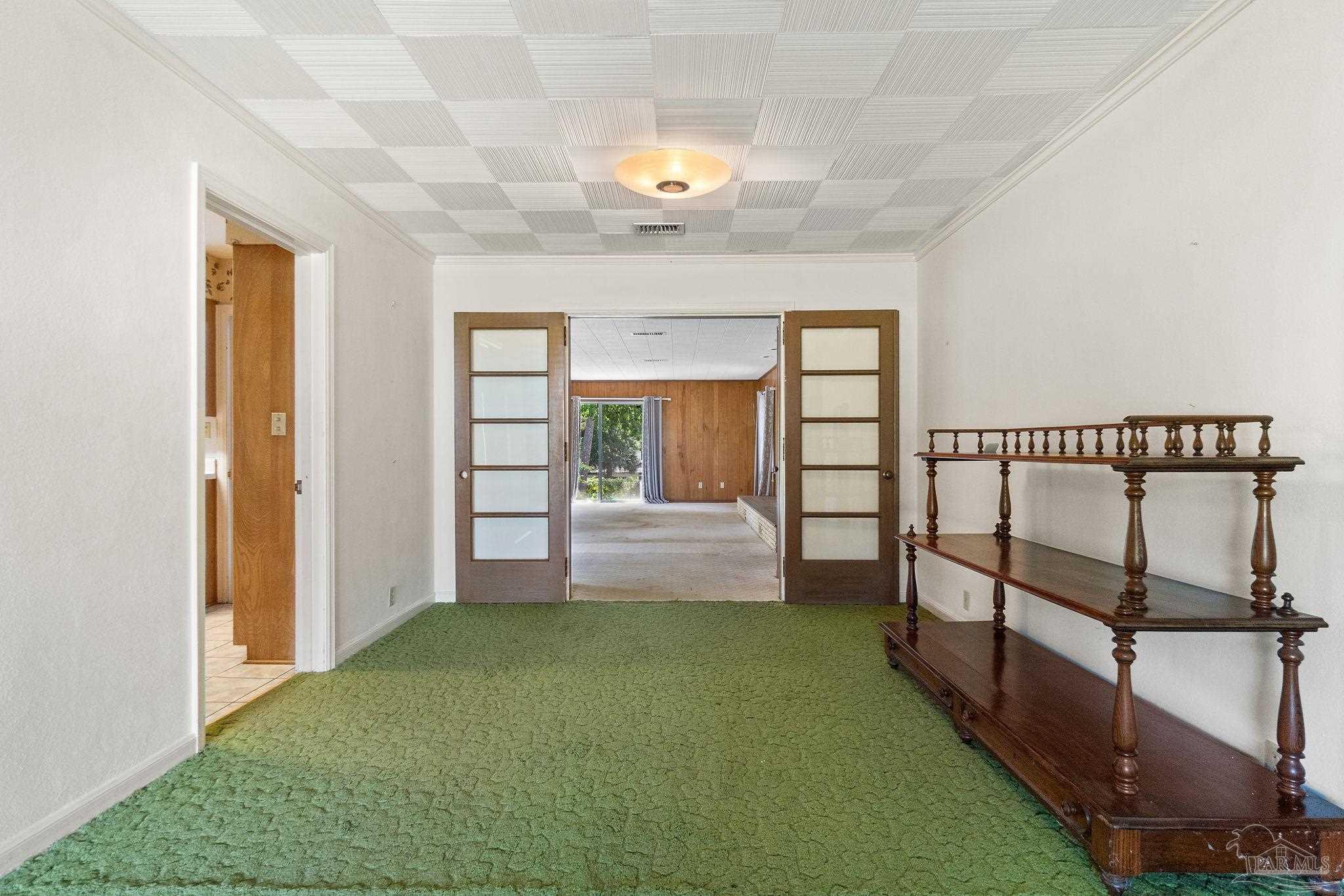 1611 Bayou Blvd