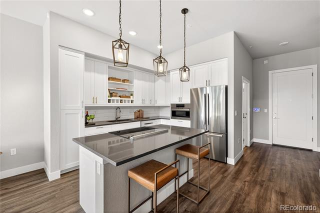 6618 E Lowry Boulevard Unit: 110