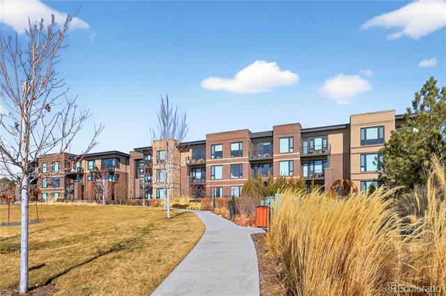 6618 E Lowry Boulevard Unit: 110