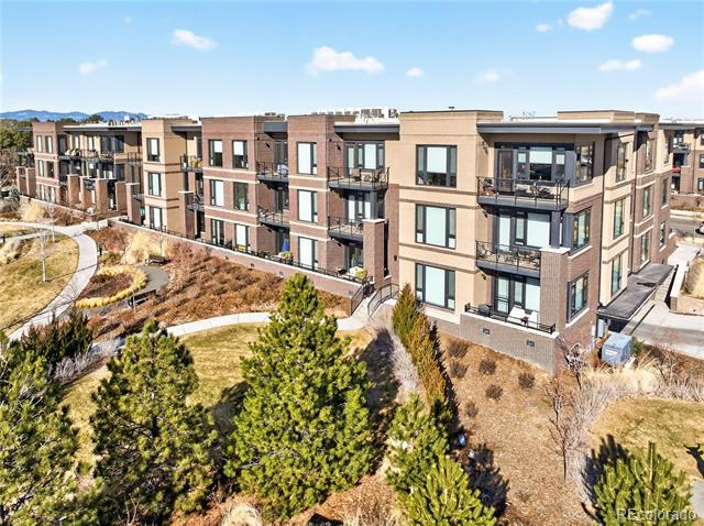6618 E Lowry Boulevard Unit: 110