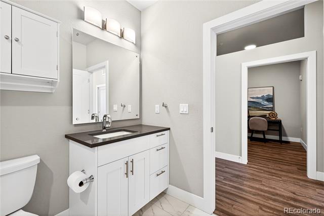 6618 E Lowry Boulevard Unit: 110
