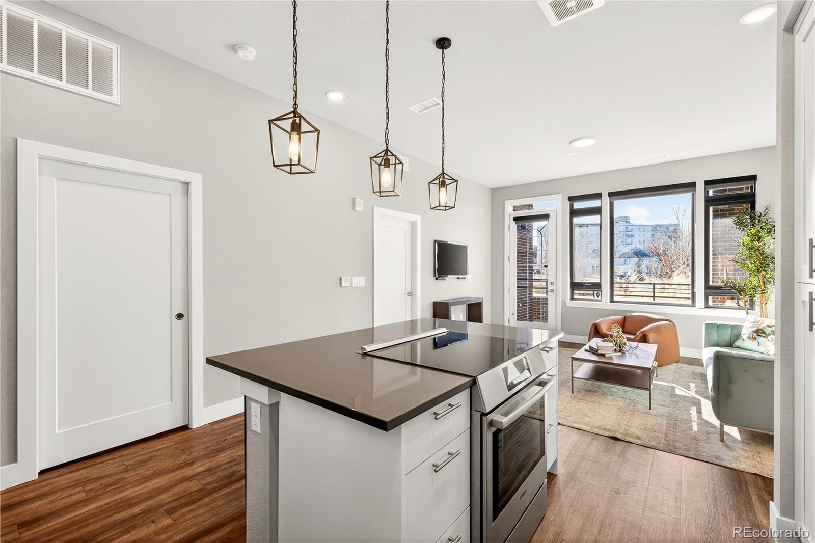 6618 E Lowry Boulevard Unit: 110