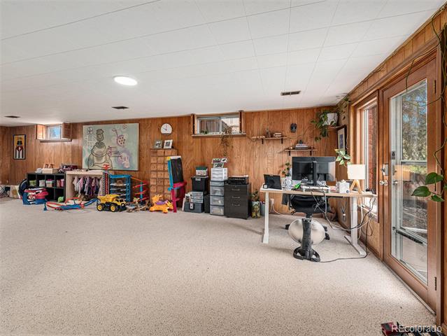 7105 Dover Way
