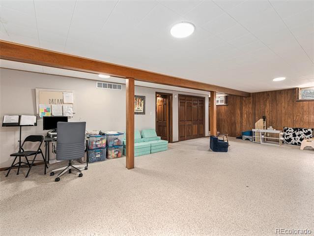 7105 Dover Way