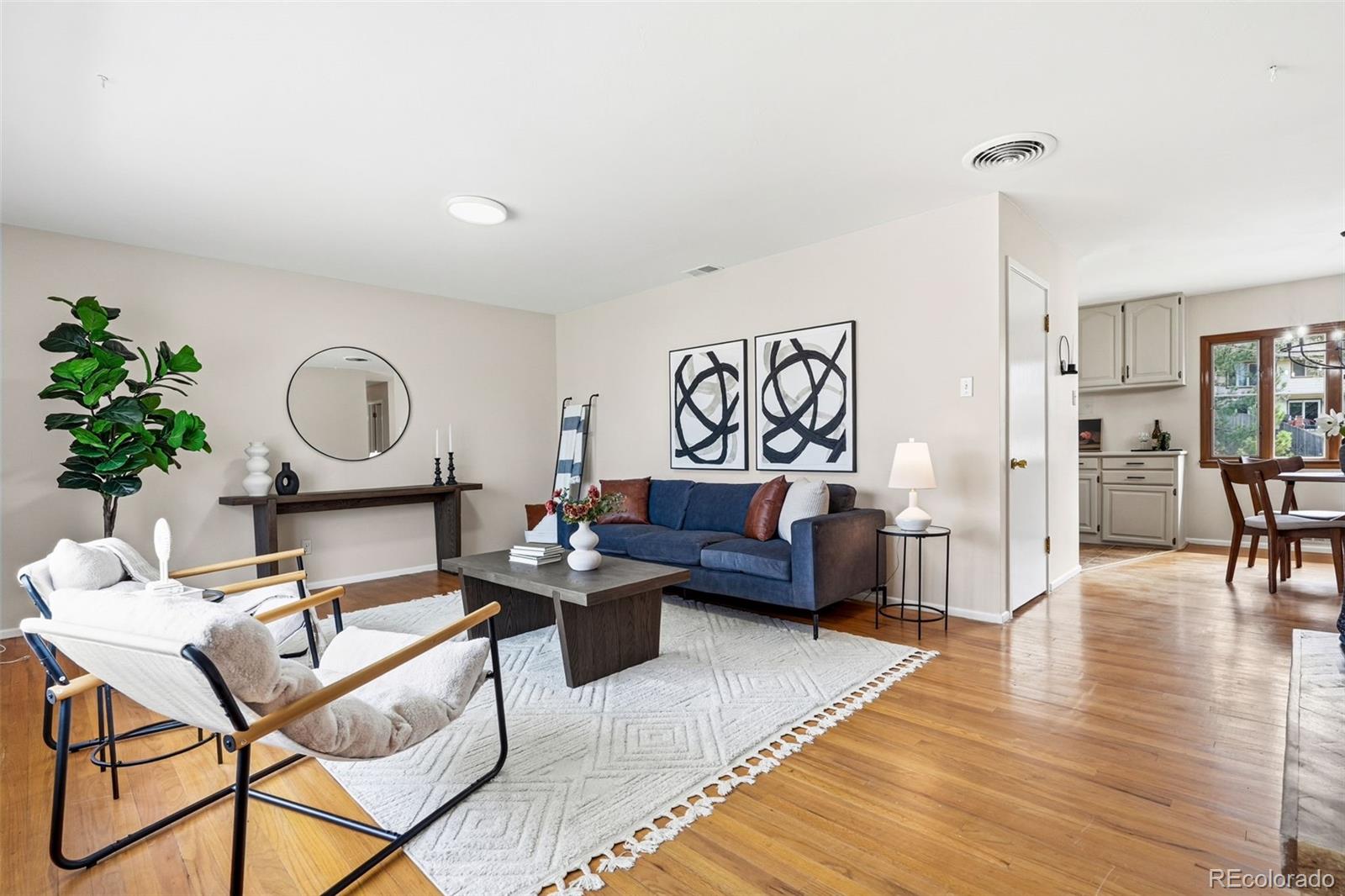 3240 S Lowell Boulevard