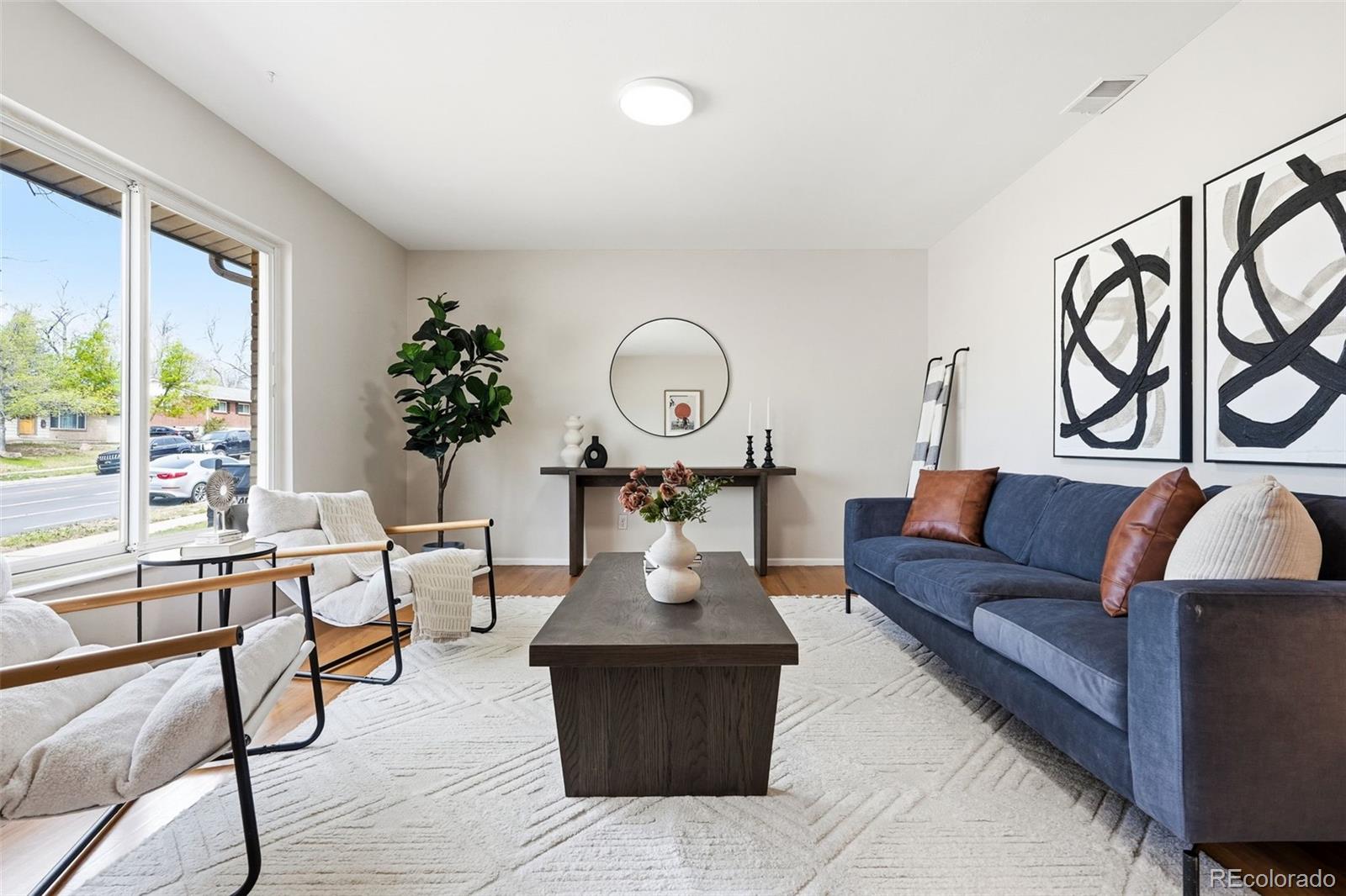 3240 S Lowell Boulevard